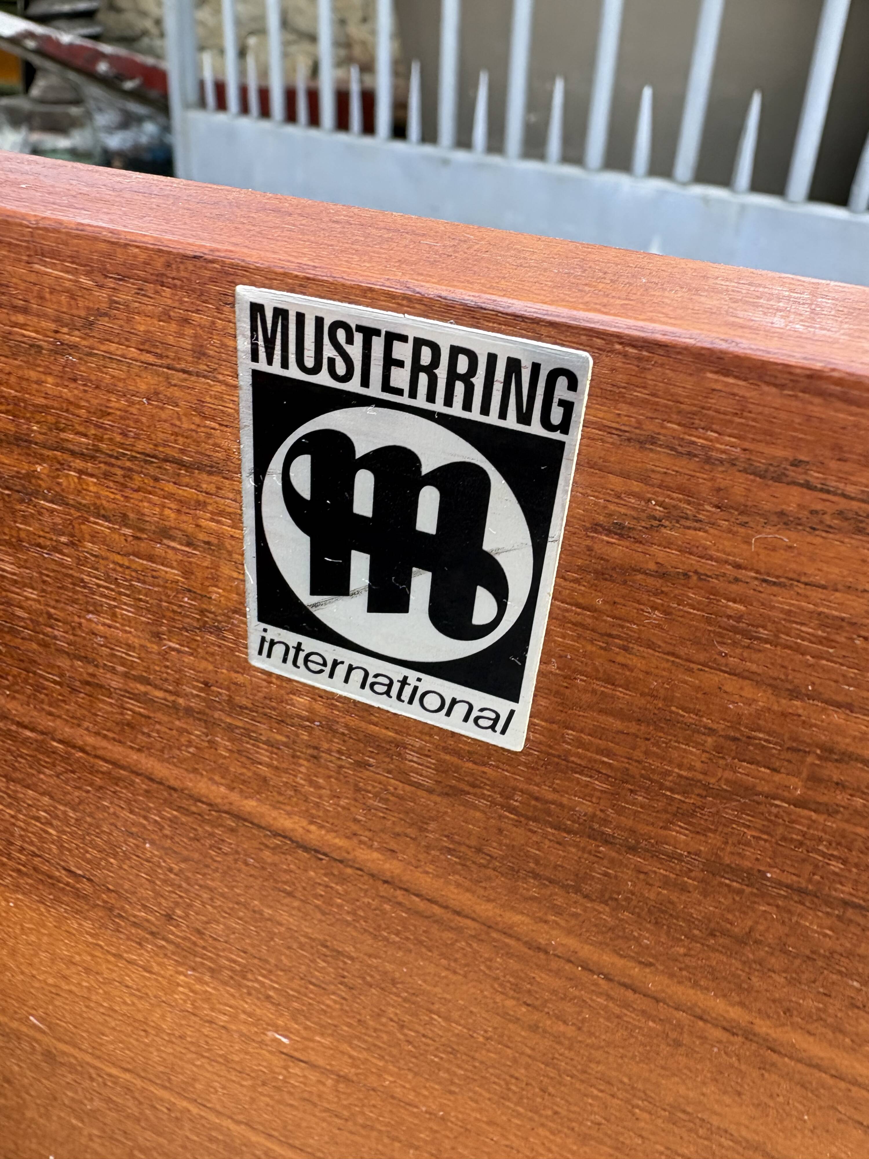 Bureau double face en teck « Musterring International »vers 1960