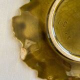 Old vine leaf slip dish