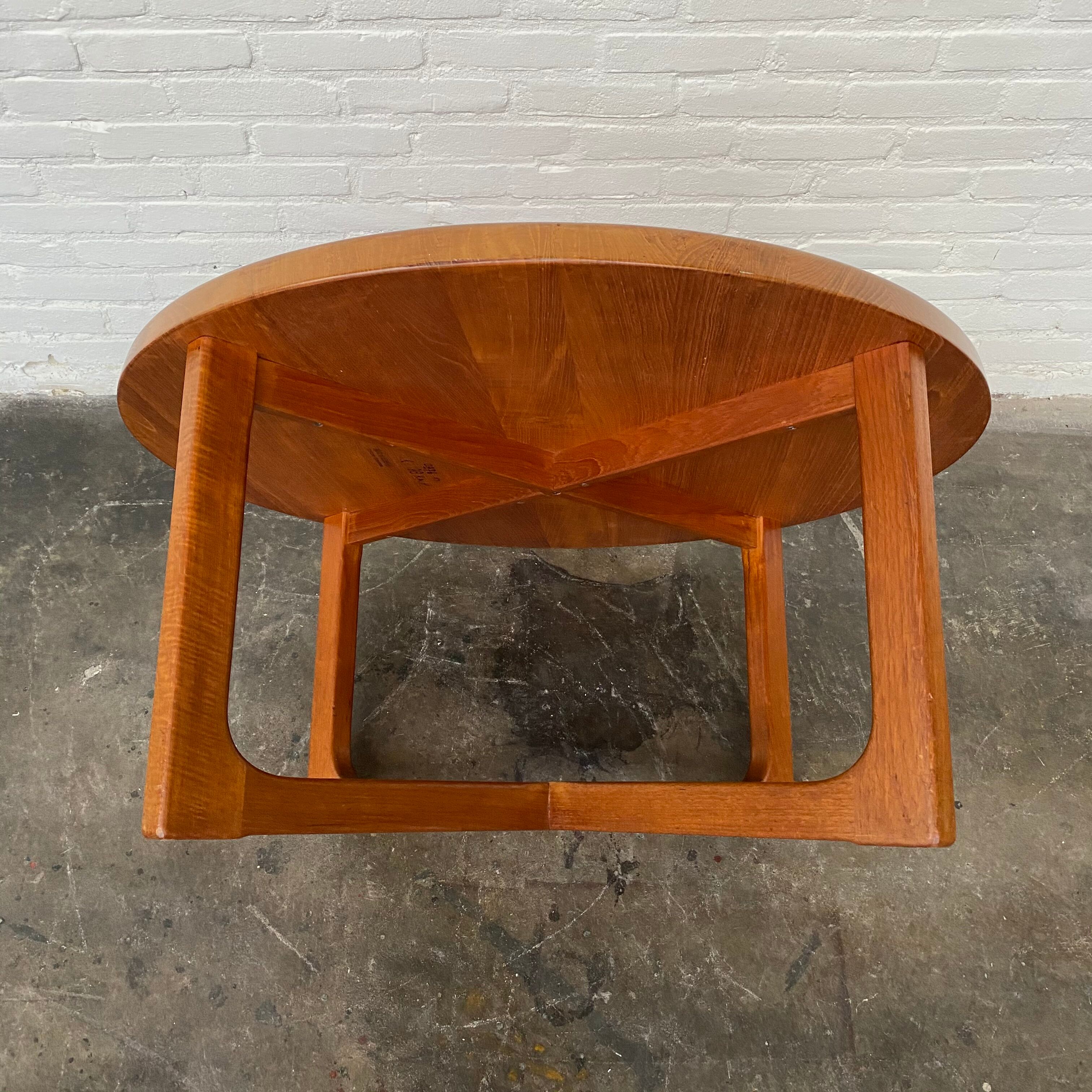 Vintage round teak coffee table by Niels Bach for Randers Møbelfabrik, 1960s