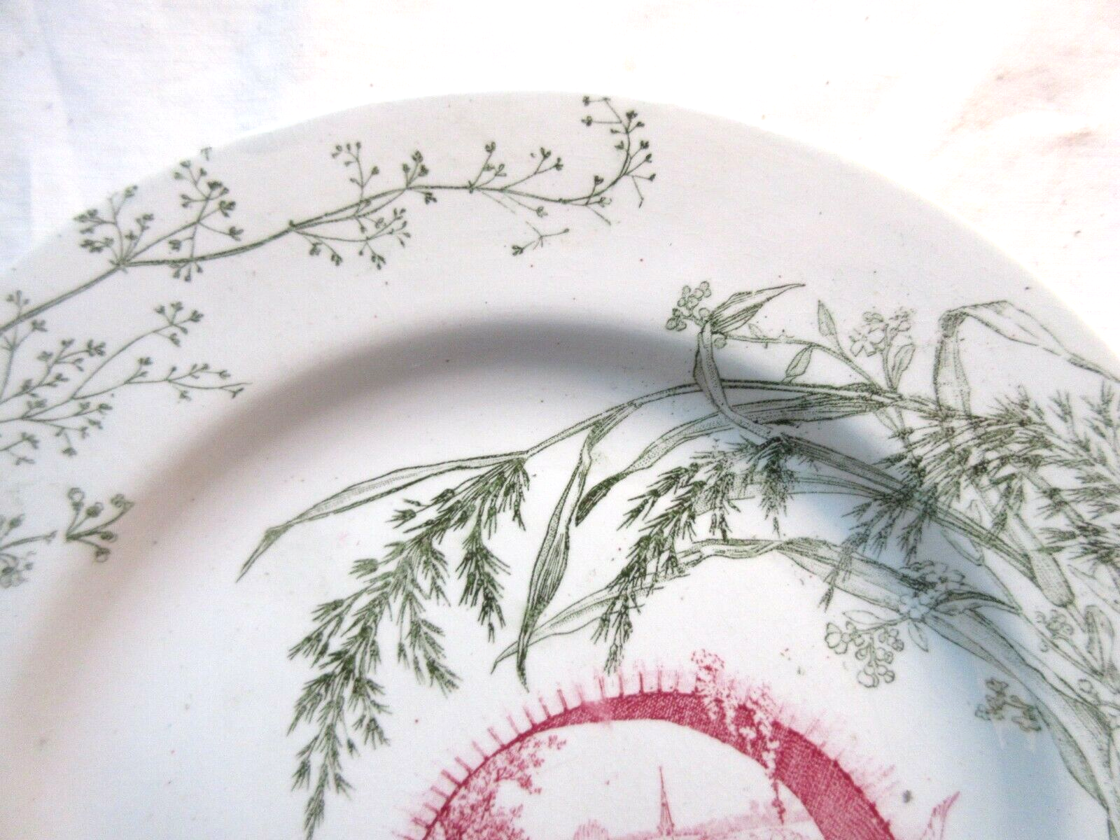 Flat art deco plate in Lunéville porcelain: fluvial model