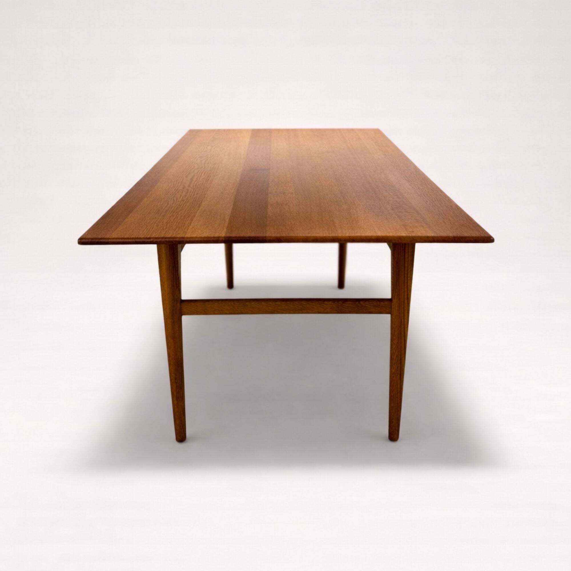 Table AT 327 Hans Wegner original edition by Andreas Tuck