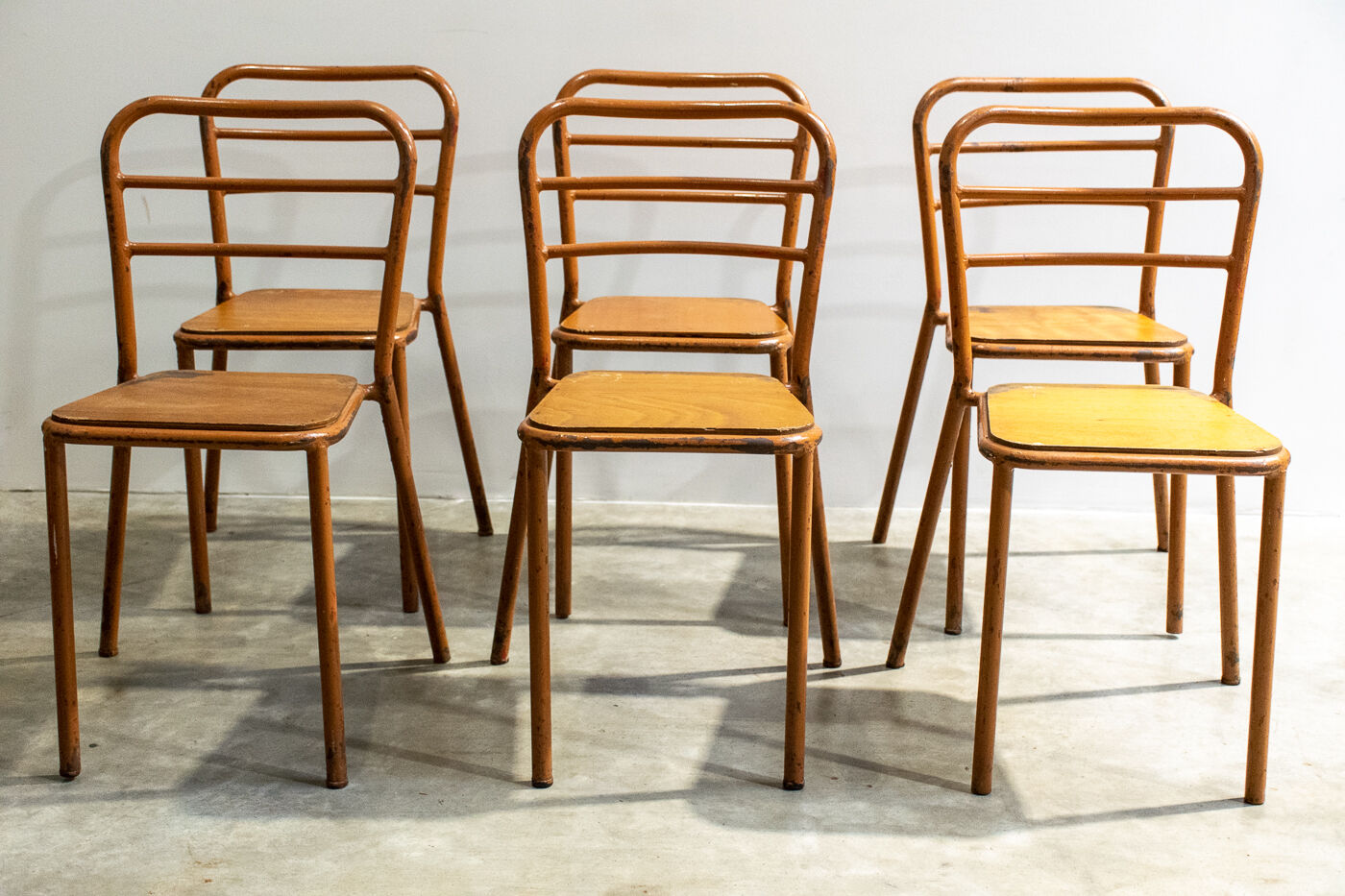 Série de six chaises bistrot métalliques 1950’