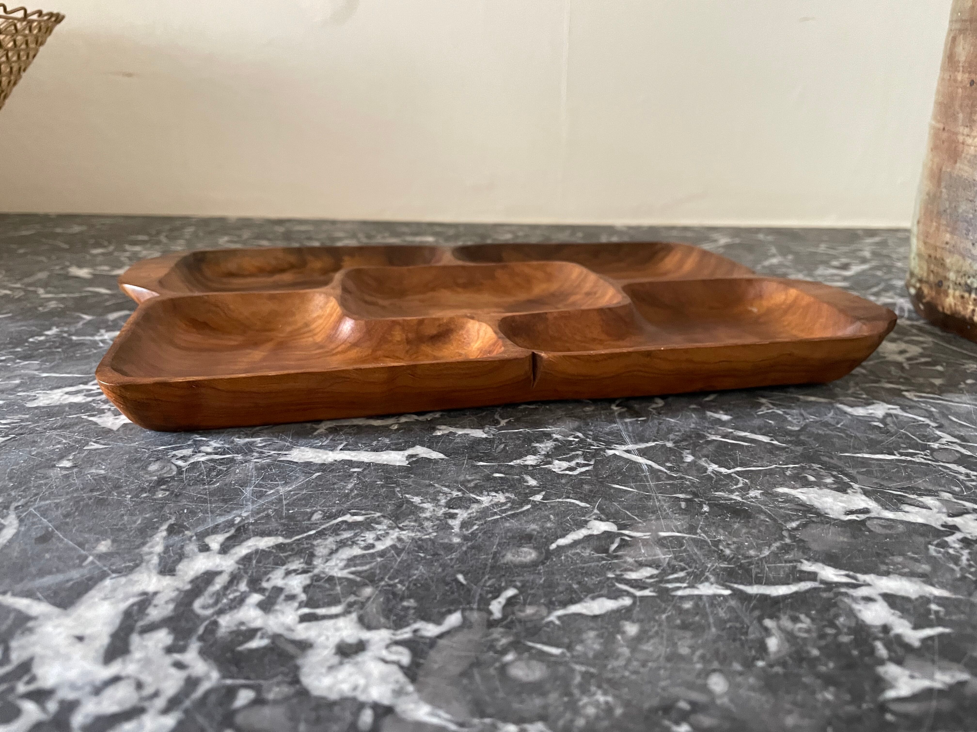 Wooden compartmentalized dish