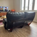 Marsala leather canapé by Michel Ducaroy