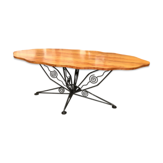 Design table created by Rémy Pagart