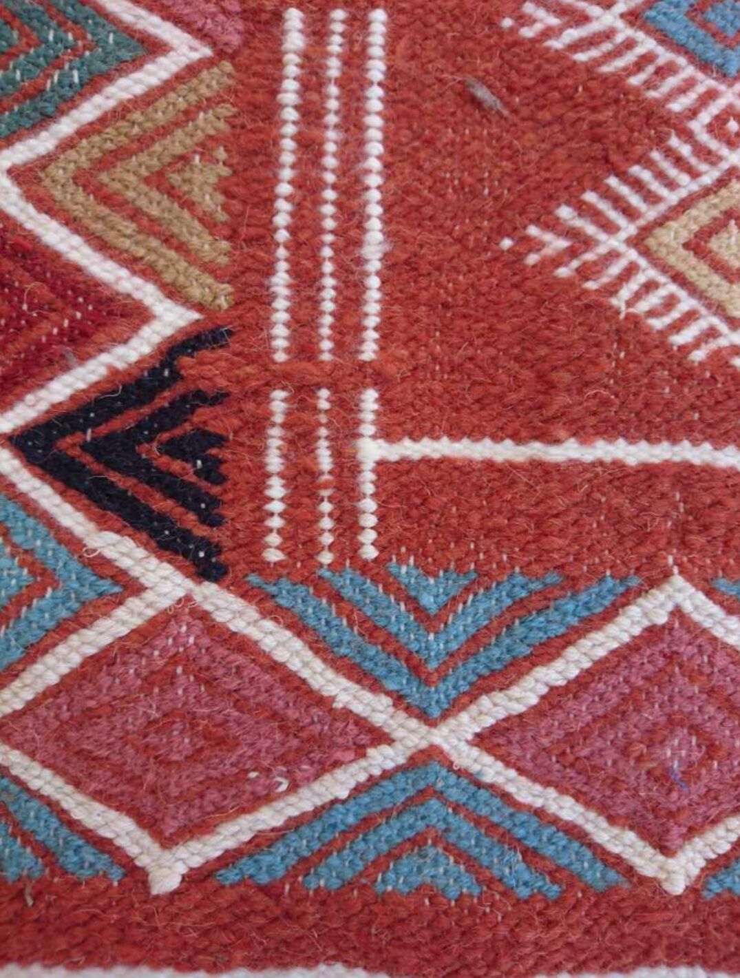 Handmade berber kilim rug 60x100cm