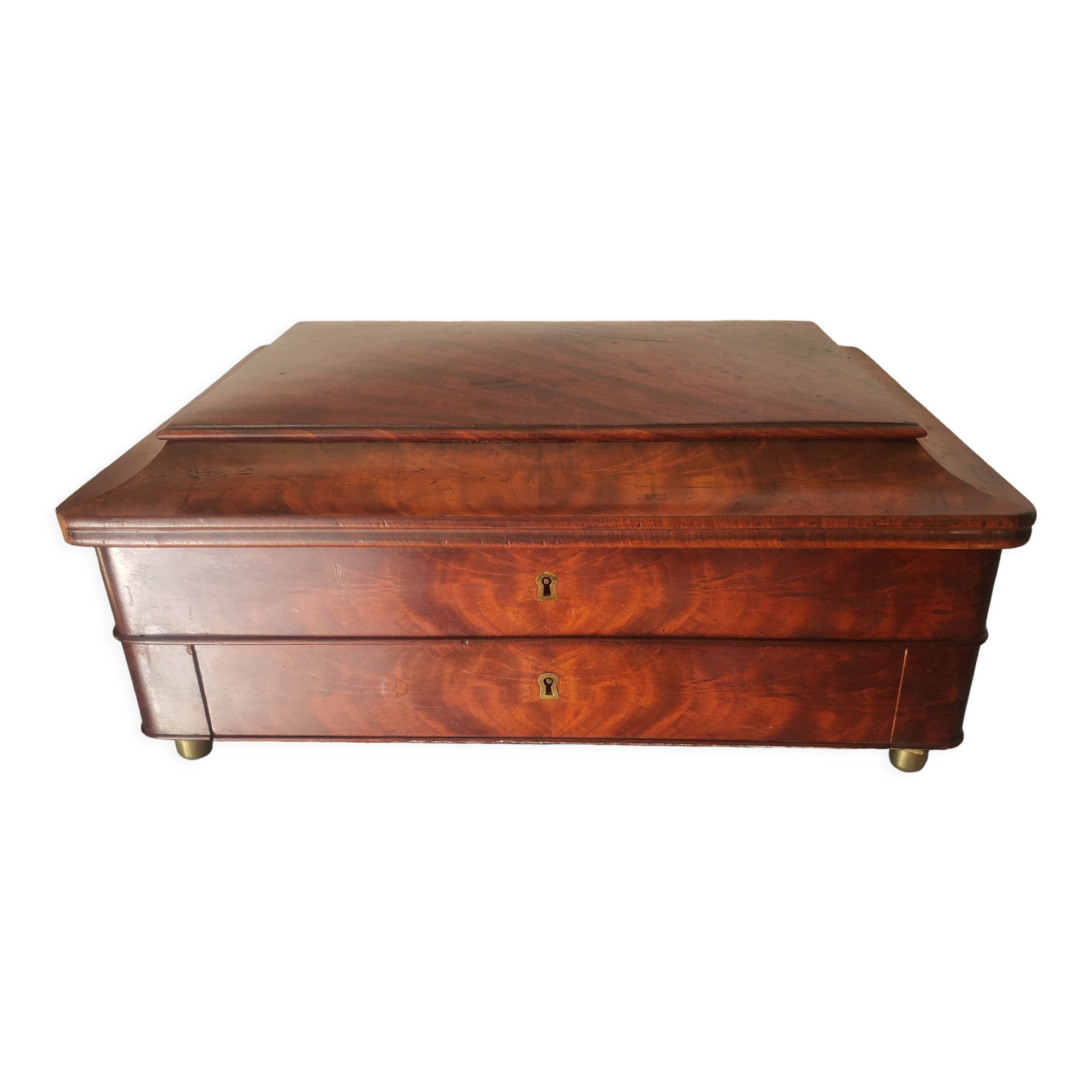 Mahogany travel writing board