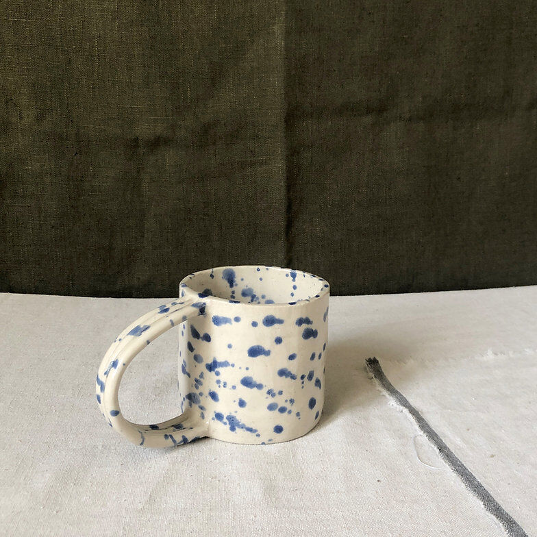 Blue speckled handle cup - Cassandre Bouilly