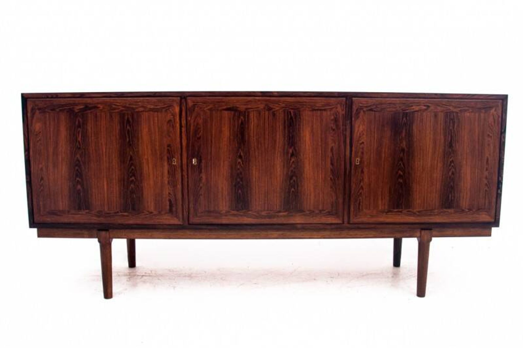 Commode en palissandre, Danemark, années 1960. Après rénovation.