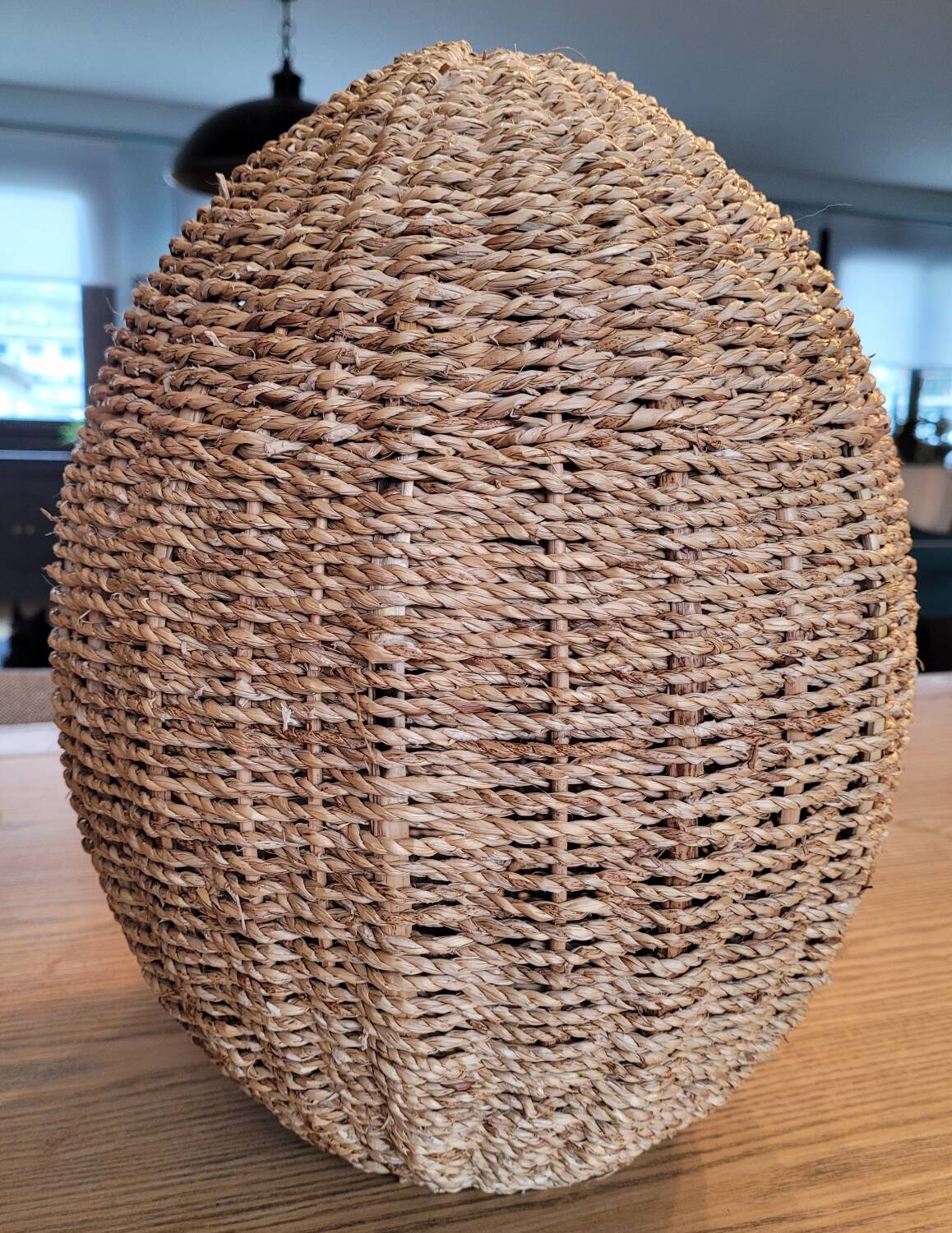 Woven rattan pendant light - H38cm