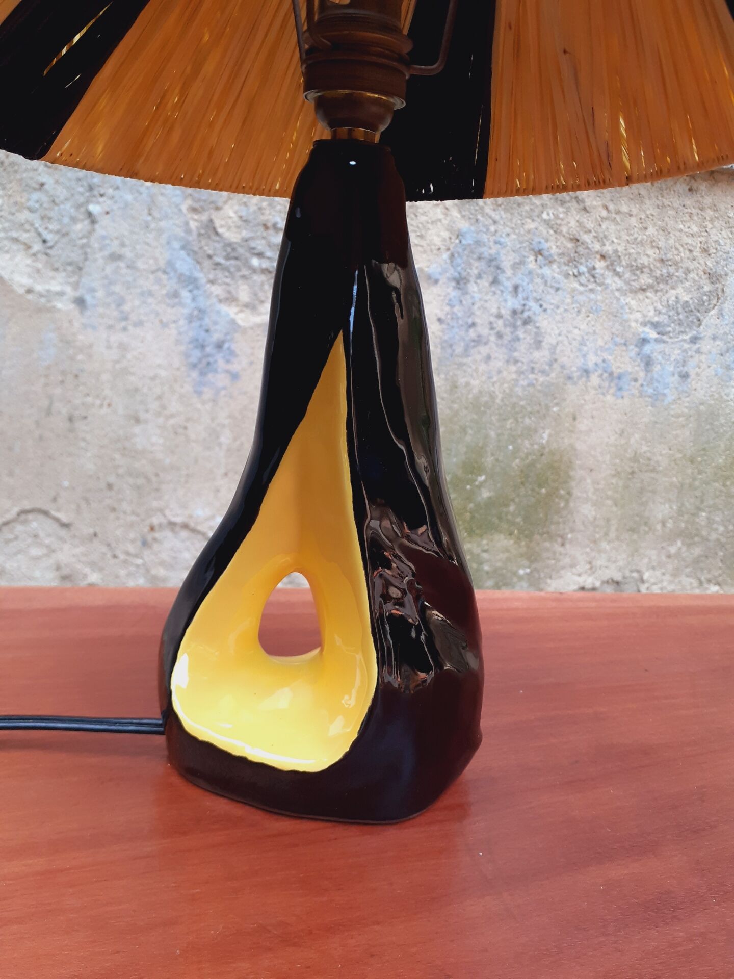 Ceramic lamp from the 1960s