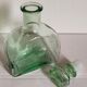 Carafe à whisky en verre vert vintage