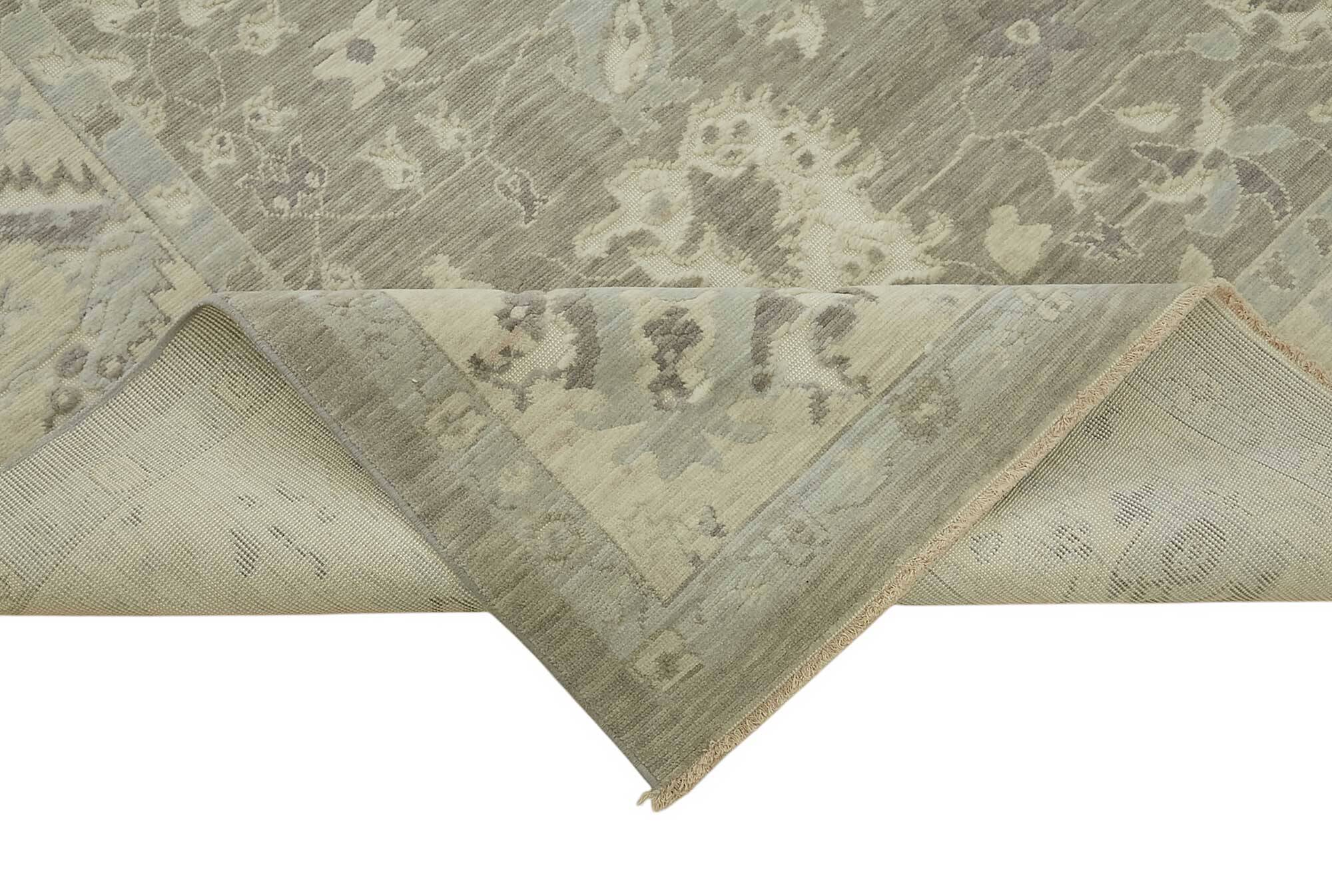 Turkish Handcrafted Loom Oushak Rug 261 cm x 350 cm