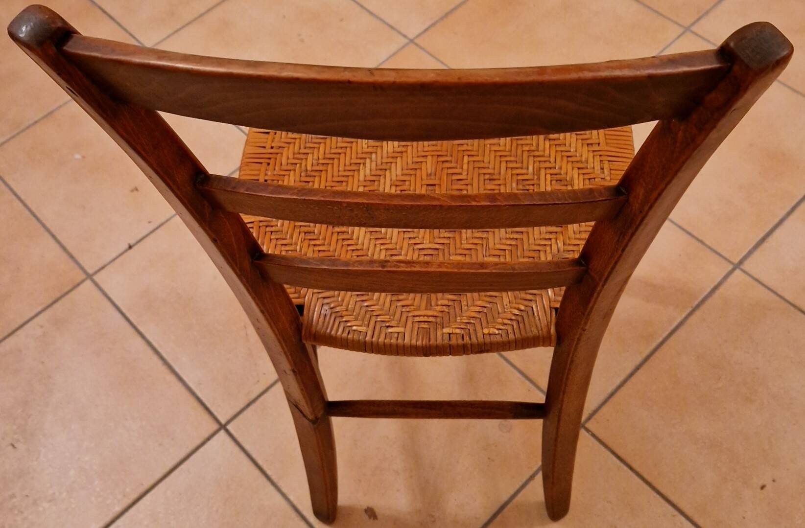 Antique chair with woven straw seat – French rustic style