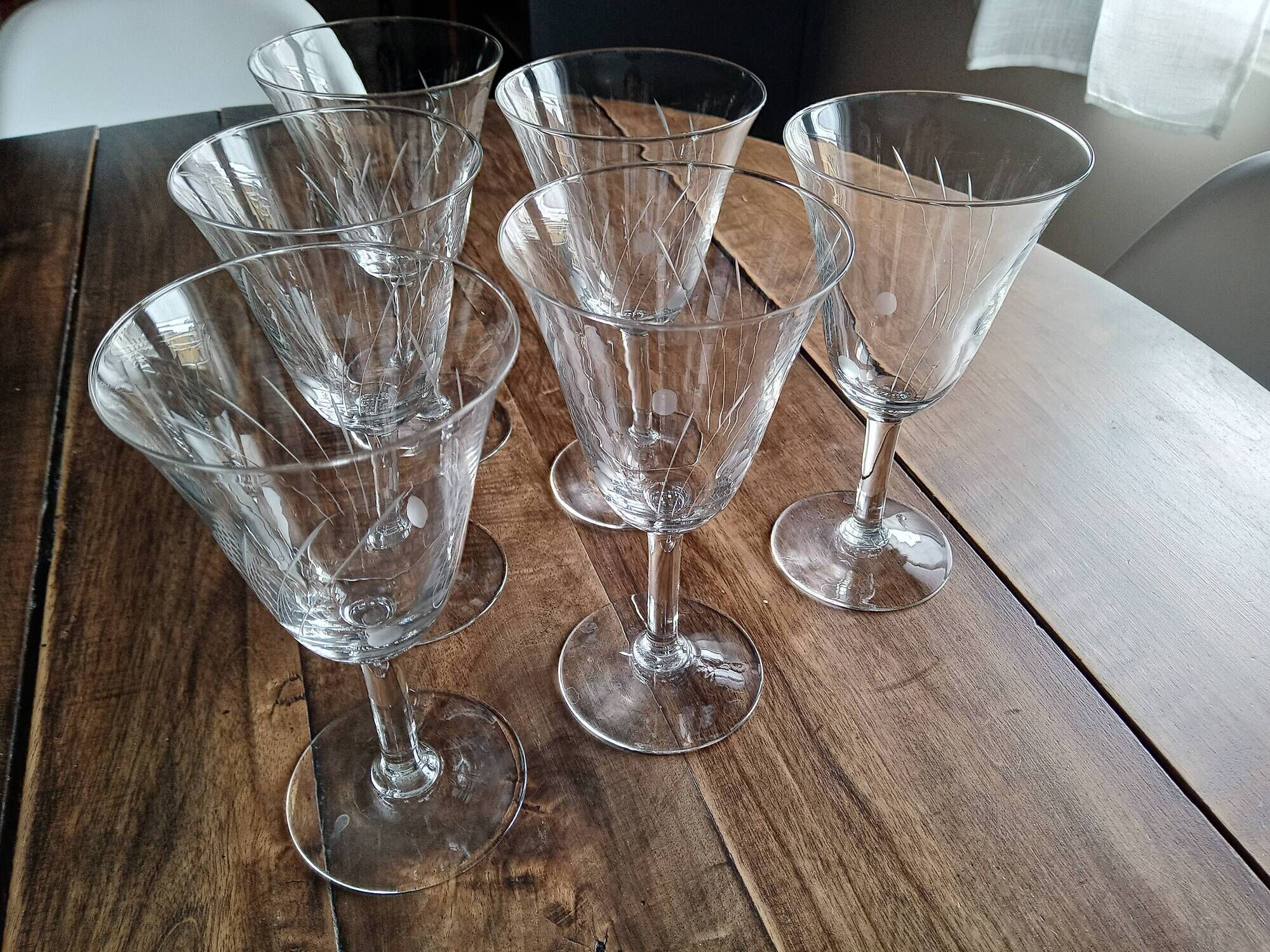Lot of 6 vintage wine glasses drinking flared glass engraved opaque bubbles décor