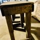 Lot de 2 tables basses rustic années 30