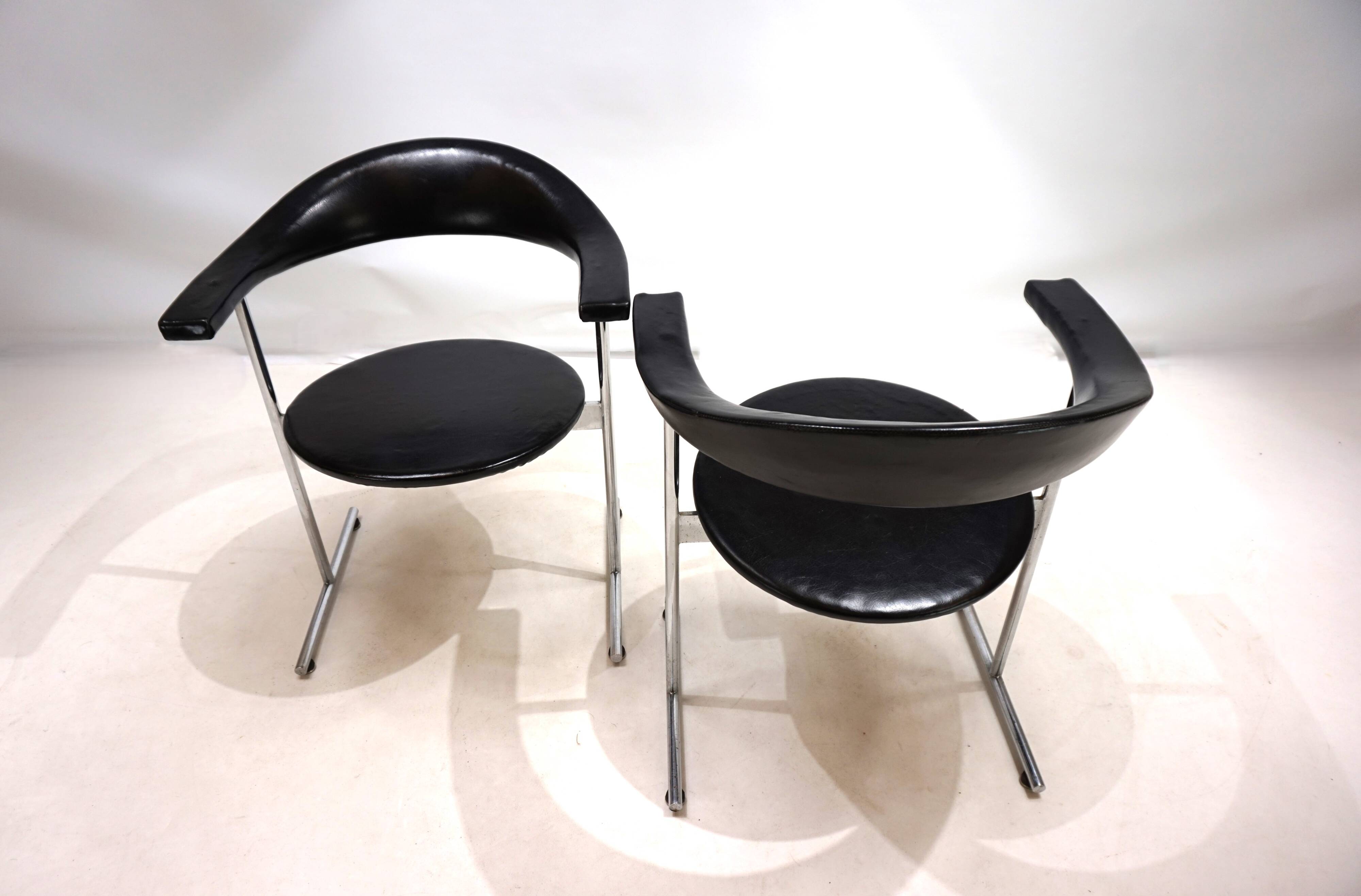 Set of 2 Kaufeld Airport 037 chairs by Geoffrey Harcourt, 1960