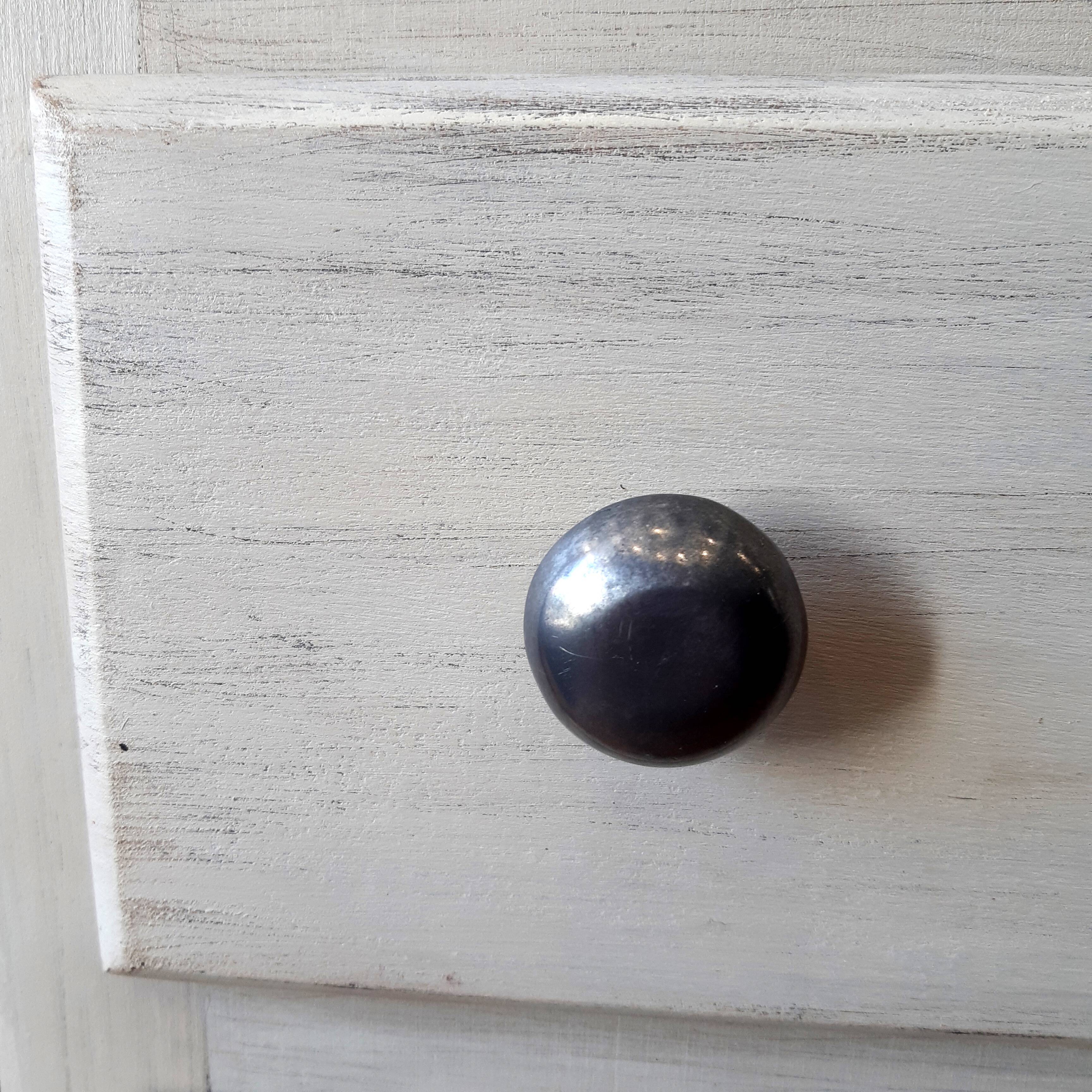 chest of drawers old wood (fir and plywood) 30s, three drawers, round buttons white metal pl