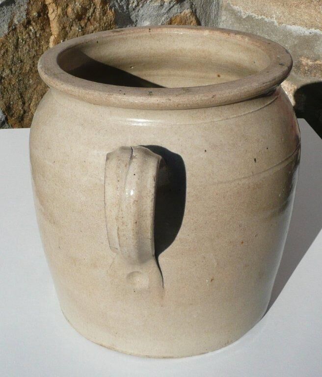 Pot or jug in glazed beige sandstone