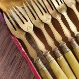 Cake forks