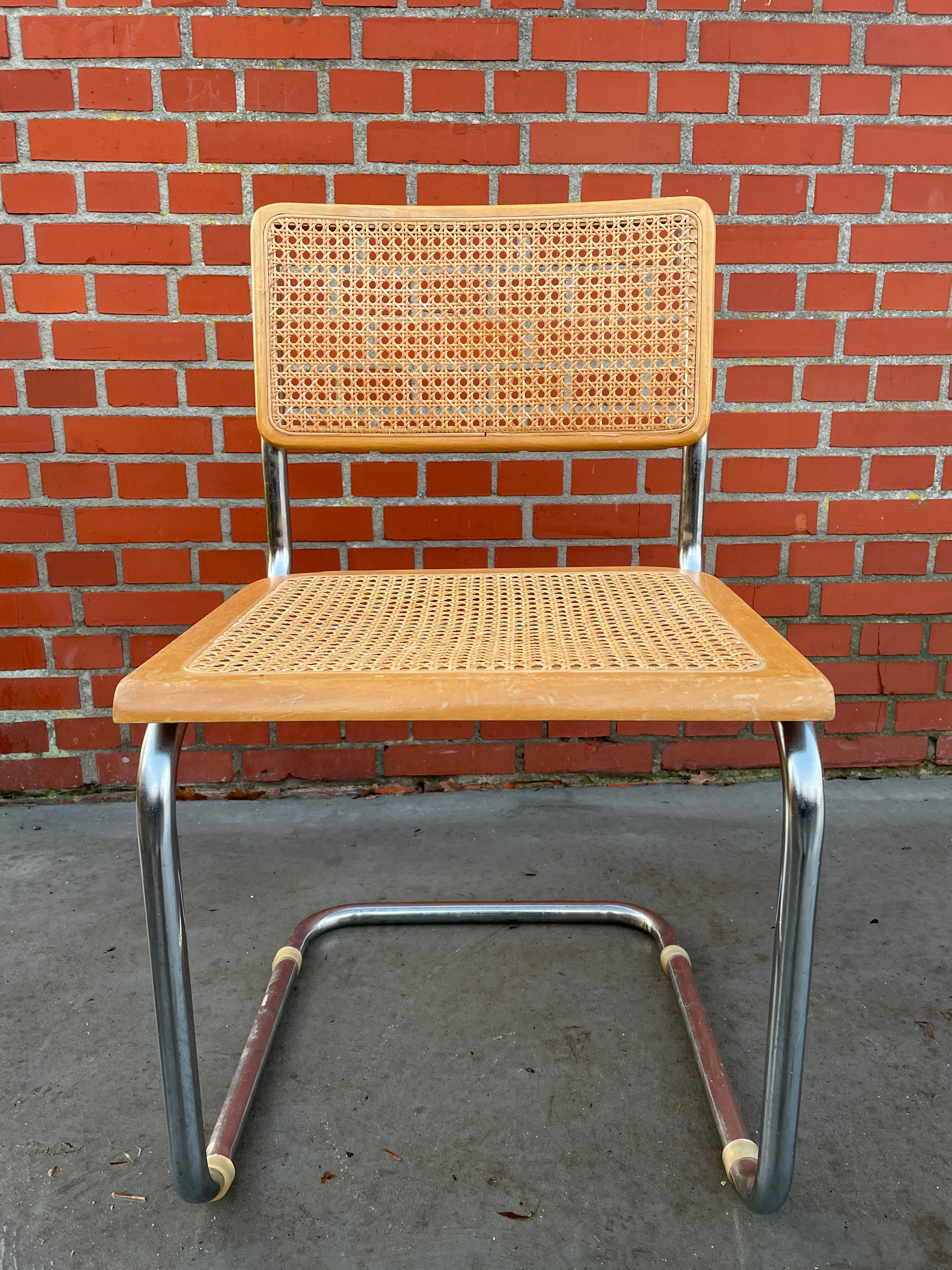 Cesca chair b32 model design Marcel Breuer