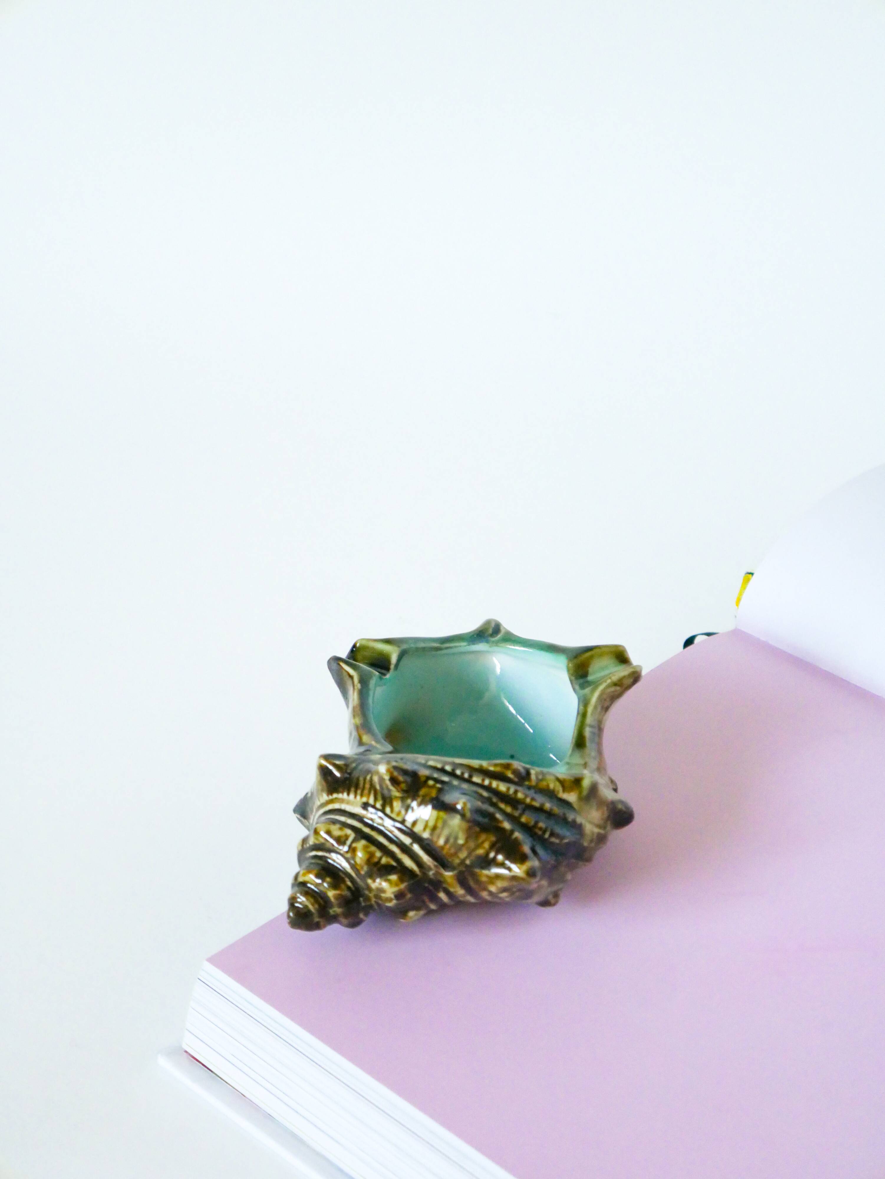 Slip pocket / ashtray "Coquillage" model, 1970