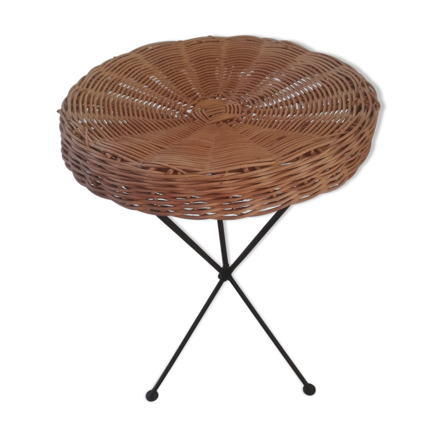 Door plant coffee table tripod in rattan