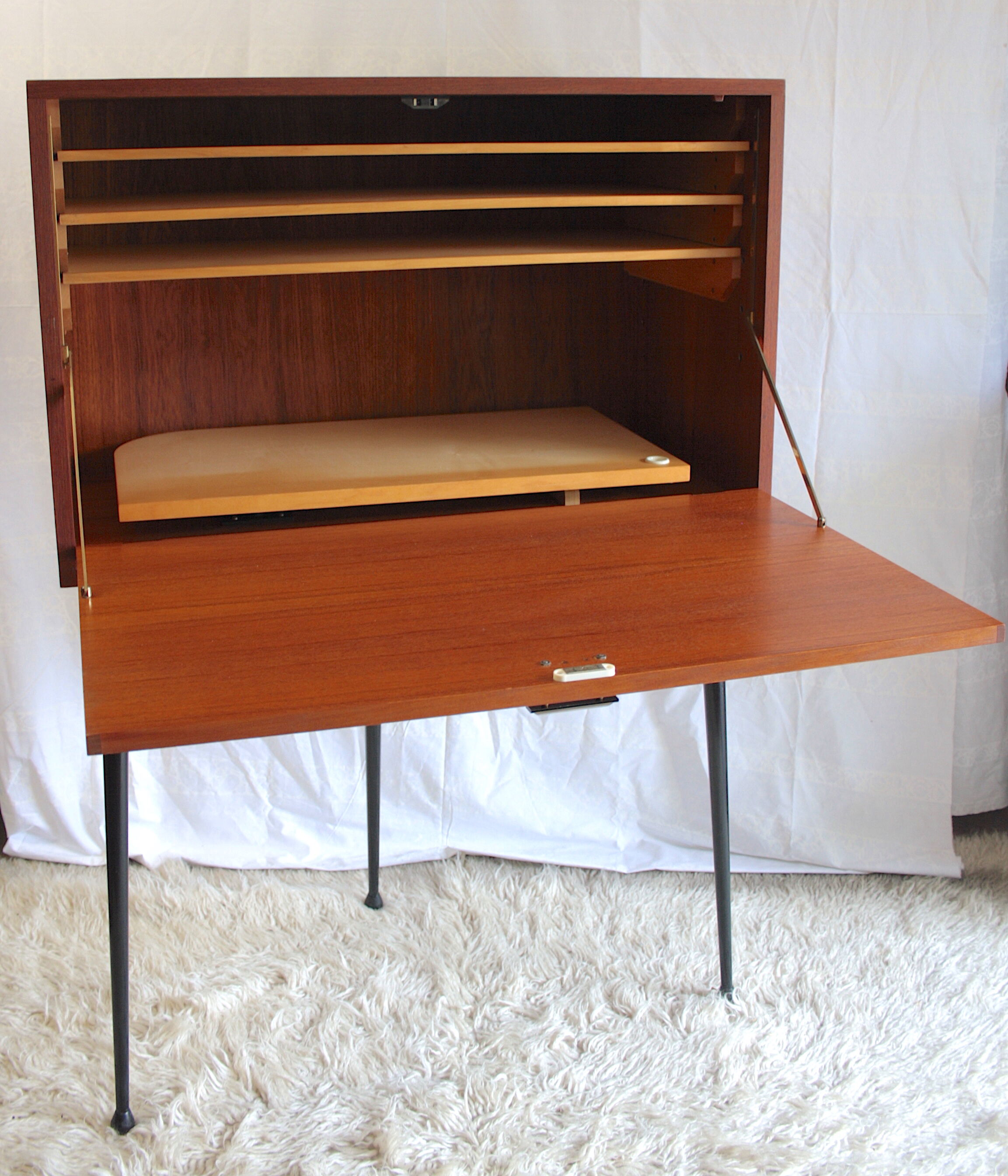 Secretary tripod 50s modernist