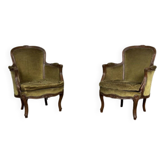 Pair of louis xv style armchairs in carved beech around 1920