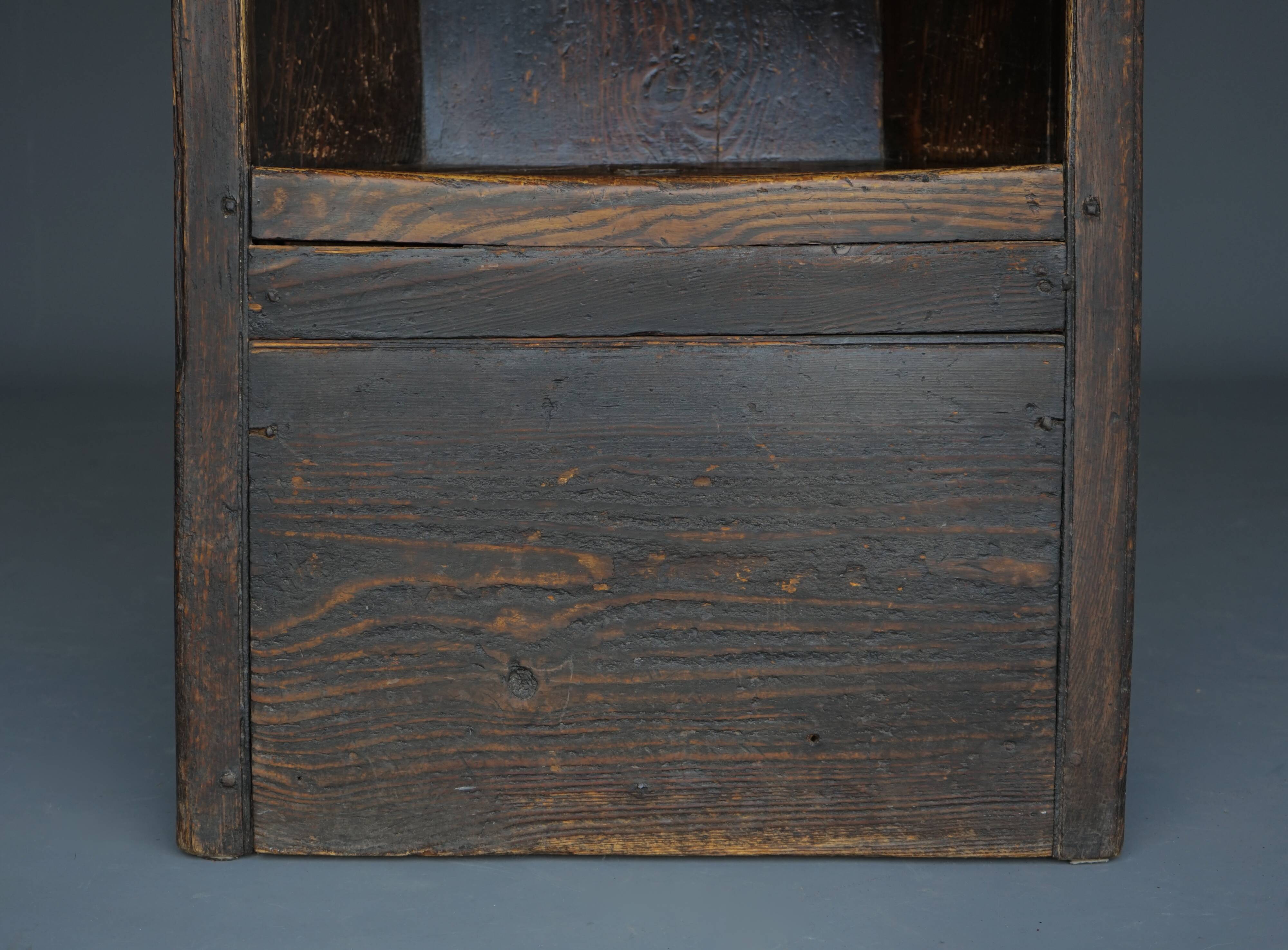 Chaise en pin gallois antique géorgienne pour agneaux, années 1820