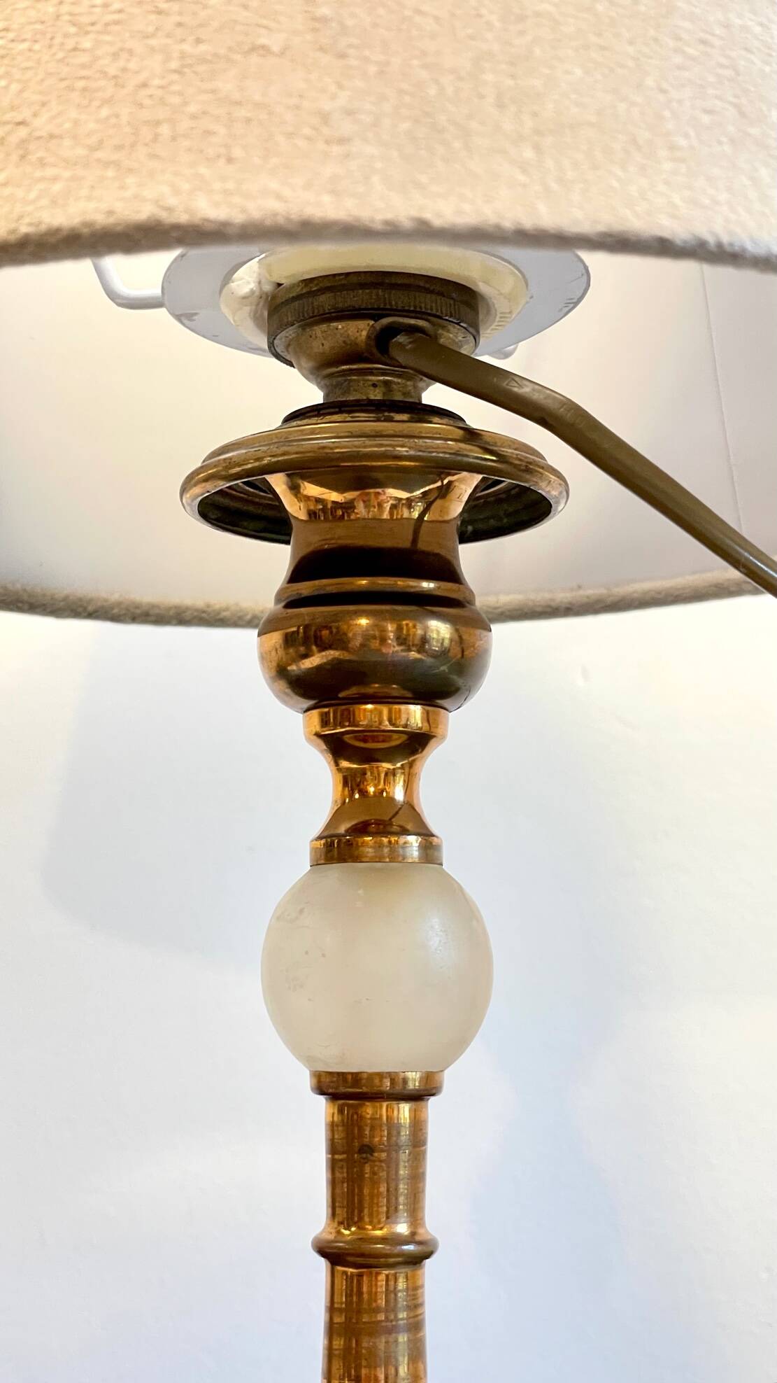 Vintage marble and velvet metal lamp