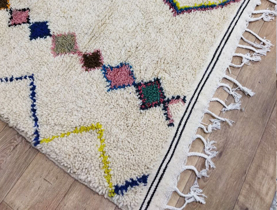 Moroccan carpet 310x190cm