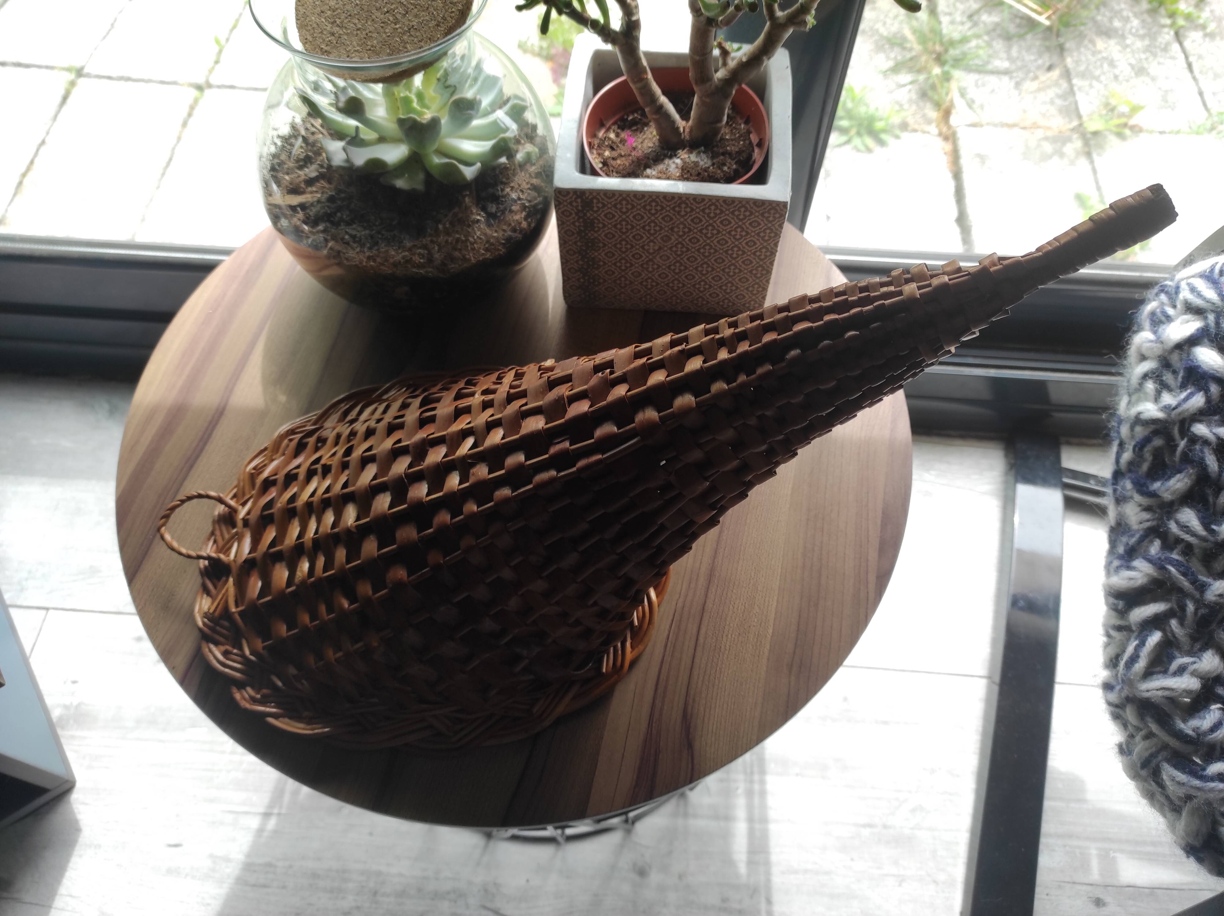 Large vintage woven wicker basket, cornucopia shape, to hang