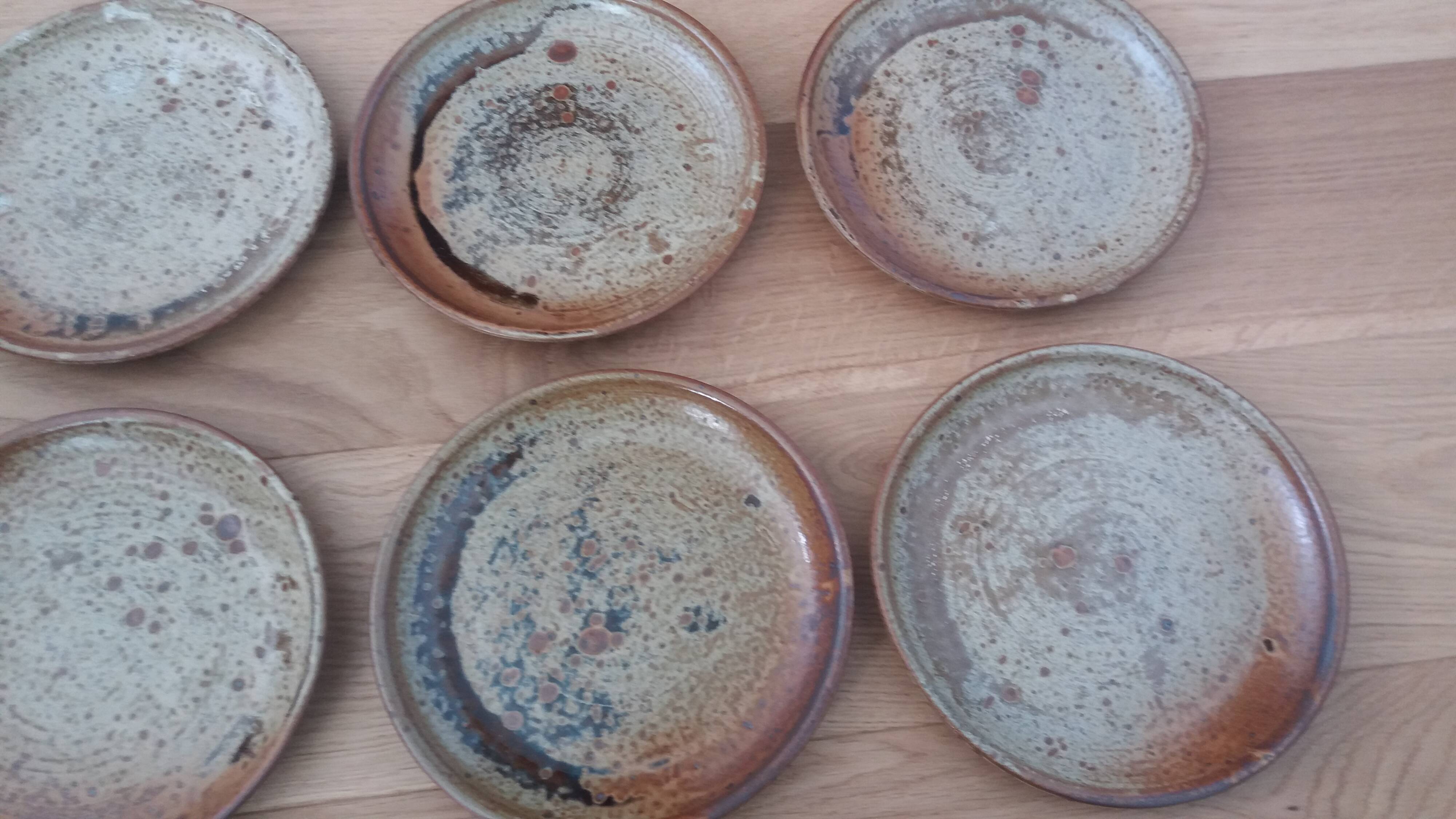 Dessert or cheese plates in Puisaye stoneware, Jean-Pierre Prud’homme