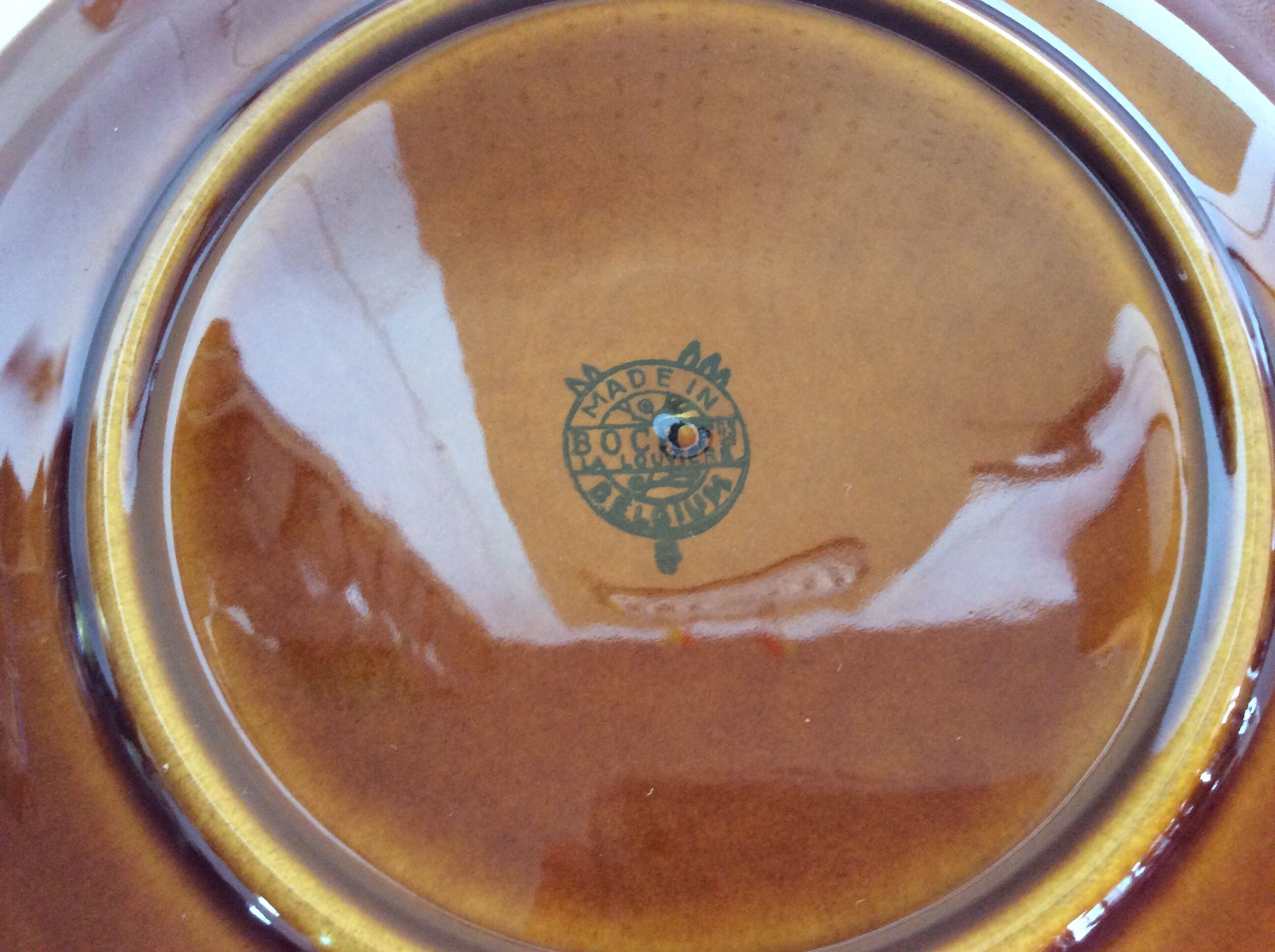 8 vintage dessert plates