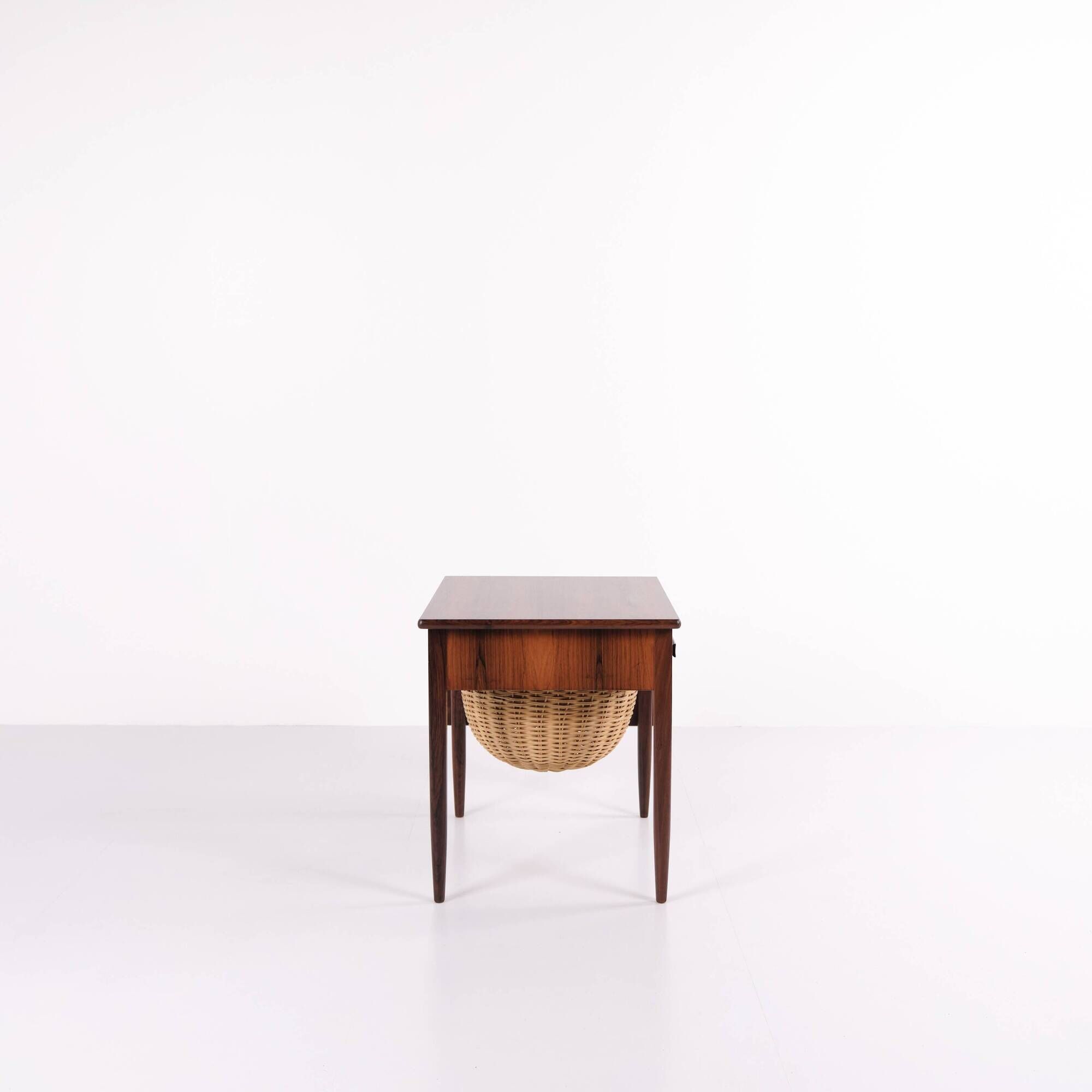 Foldable sewing table with drawer - Rosewood - Johannes Andersen - Silkeborg Furniture Factory - 1960s