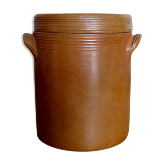 Ancient sandstone pot