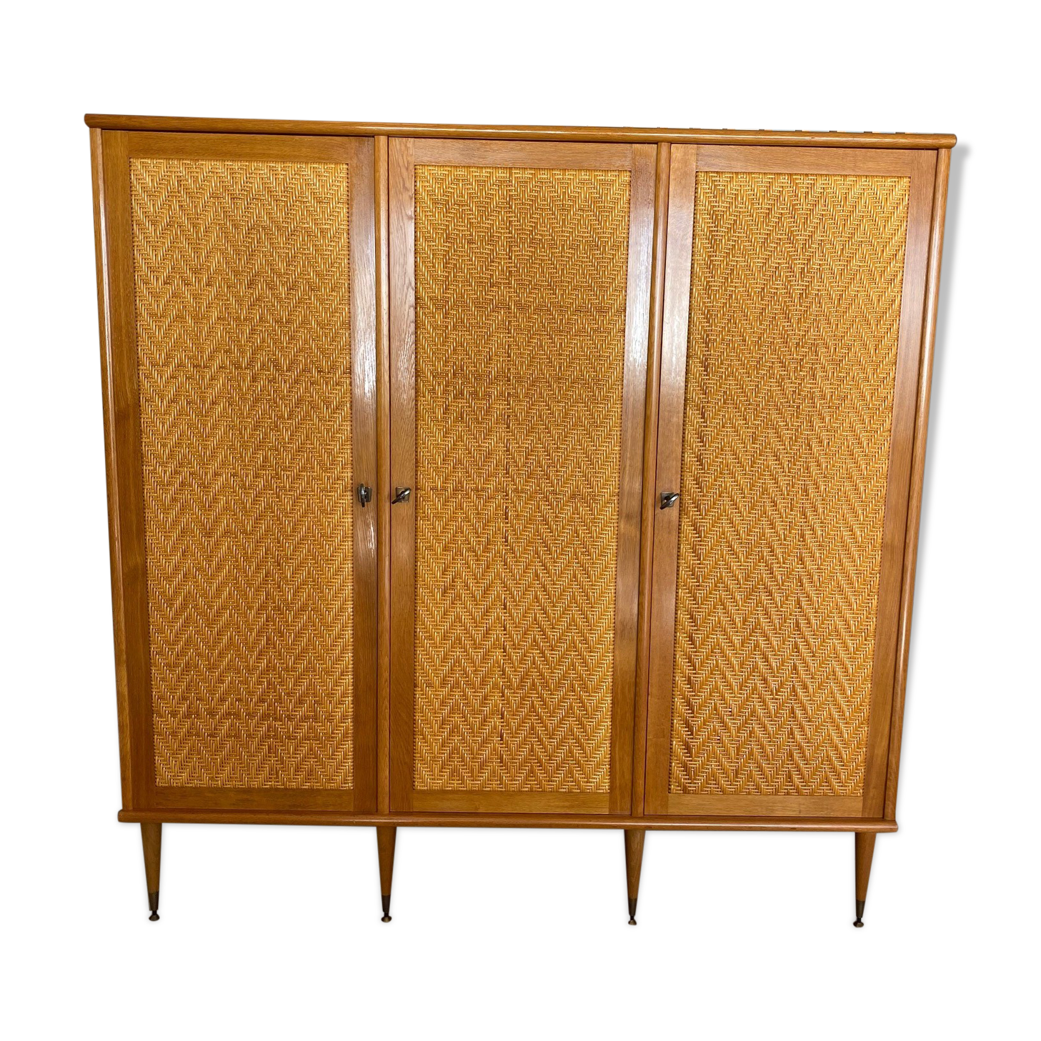 Chene and rattan cabinet