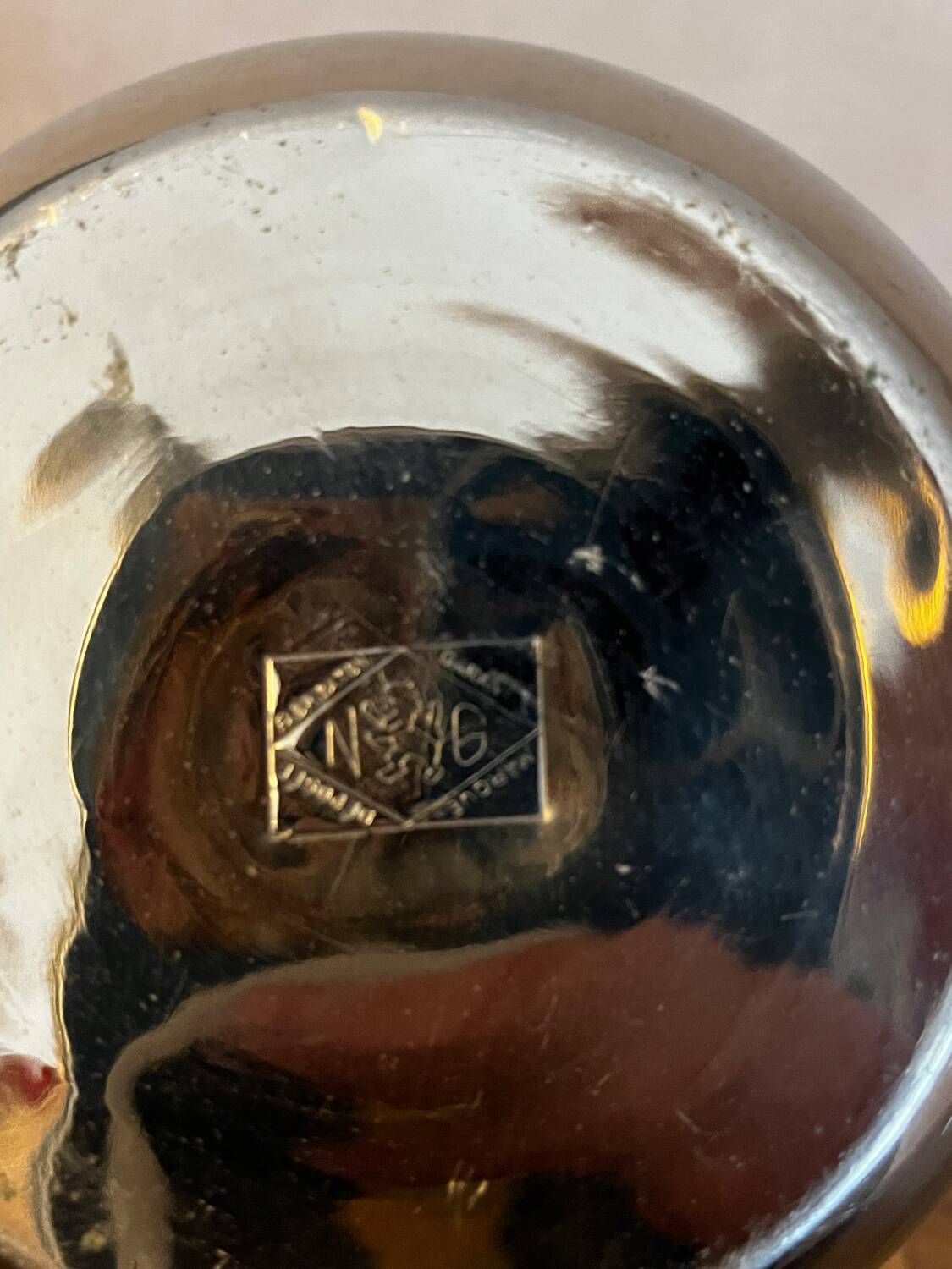 Ancienne cafetière à col de cygne en métal argenté – estampillée N.G.