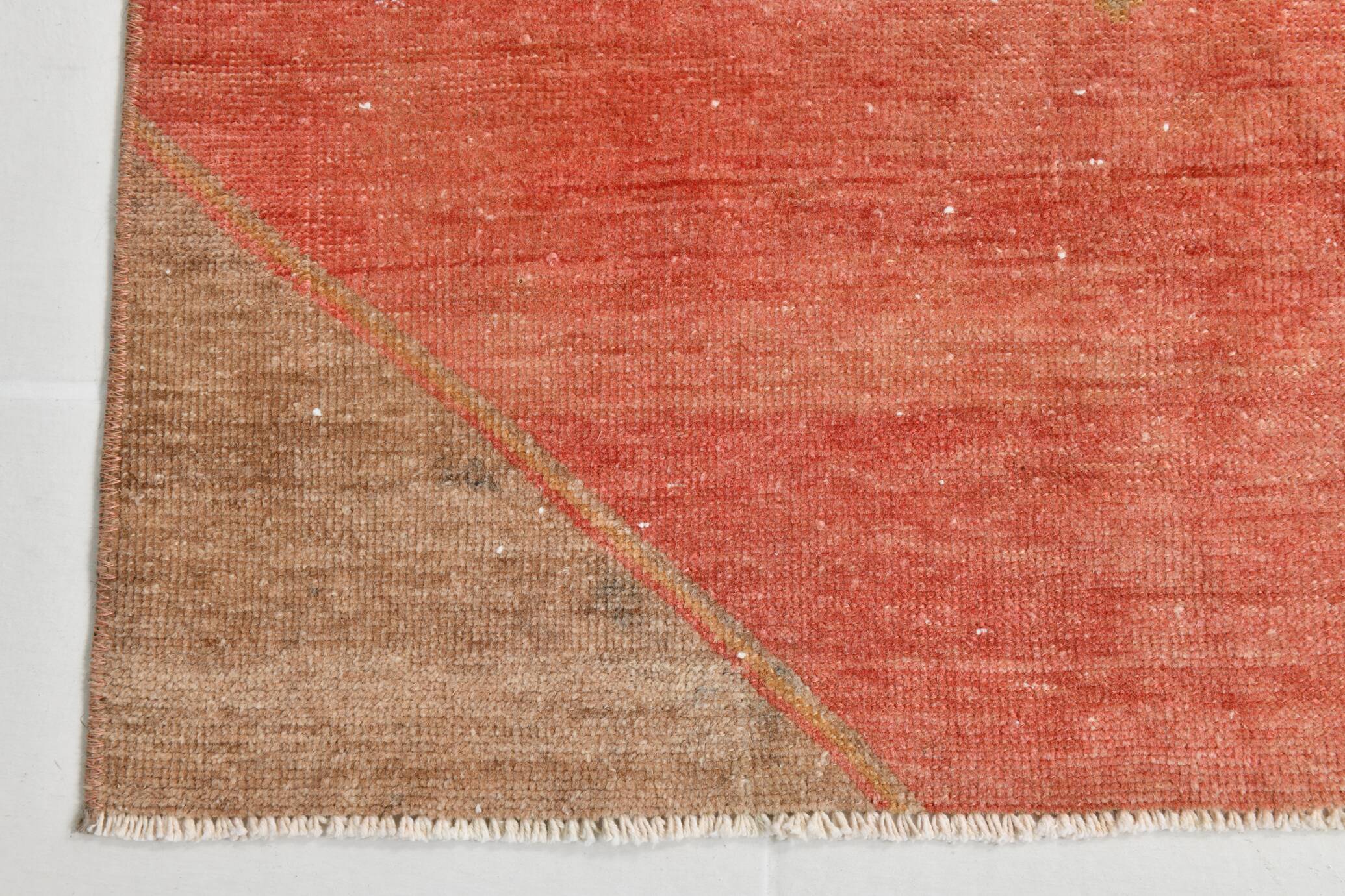 Red & Cream Classic Turkish Runner Rug, 75x296Cm