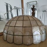 Mother-of-pearl suspension