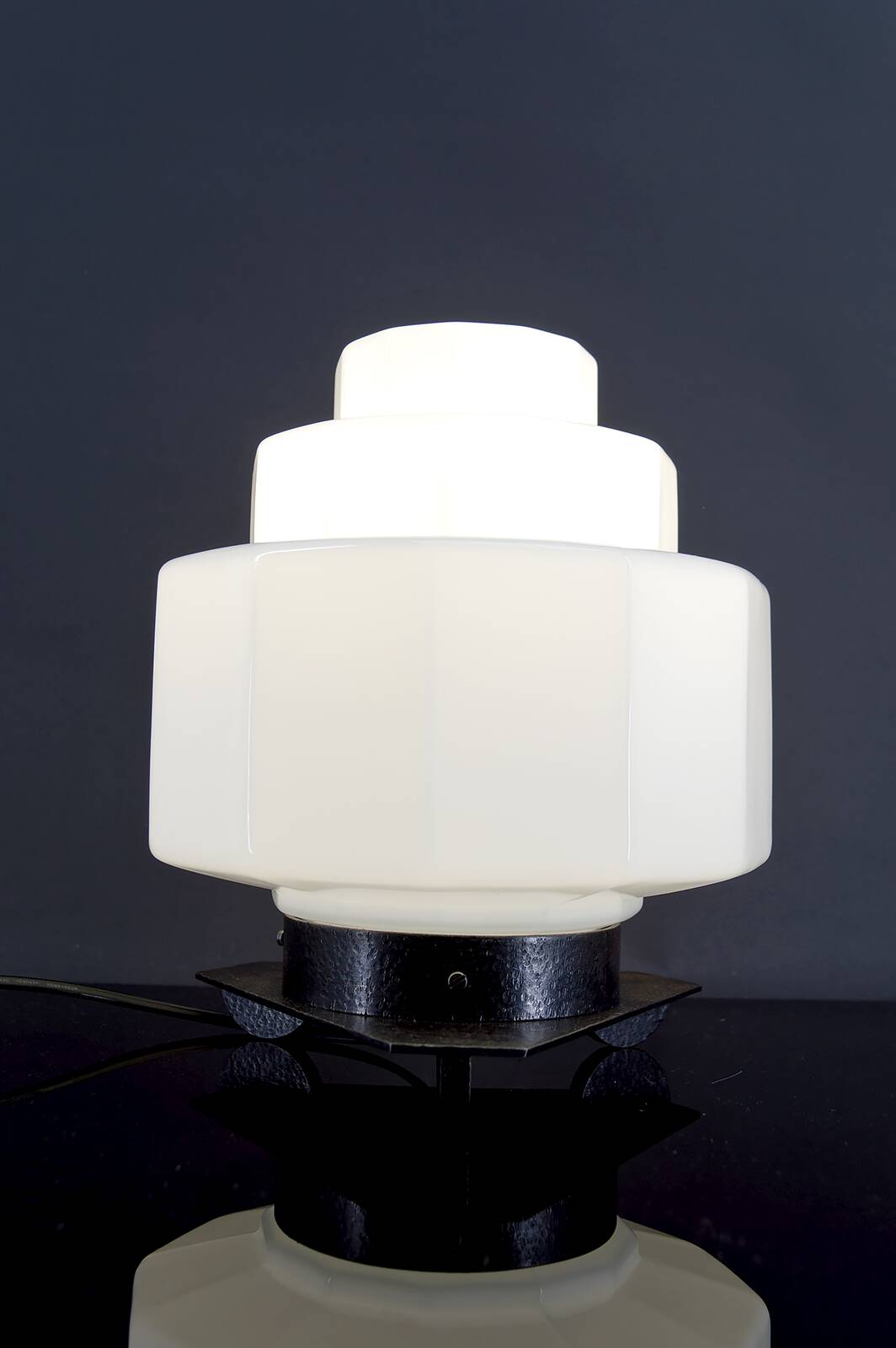 Art Deco Steamline Modern Lamp, circa 1930 – Opaline glass and wrought iron
