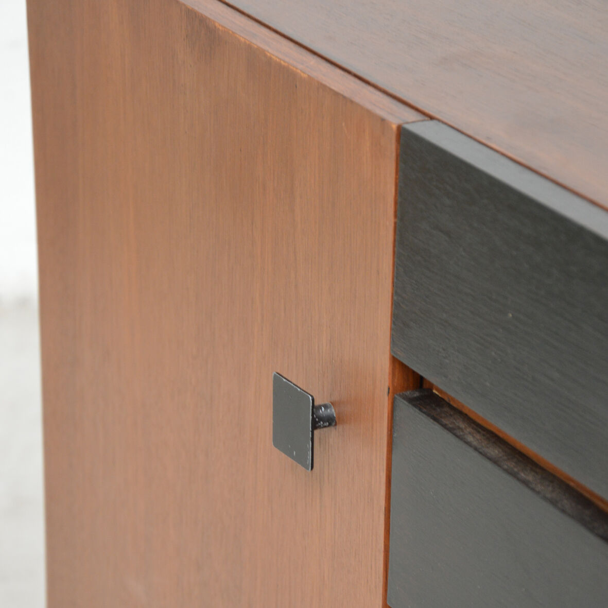 Petit meuble porte et tiroirs, 1960