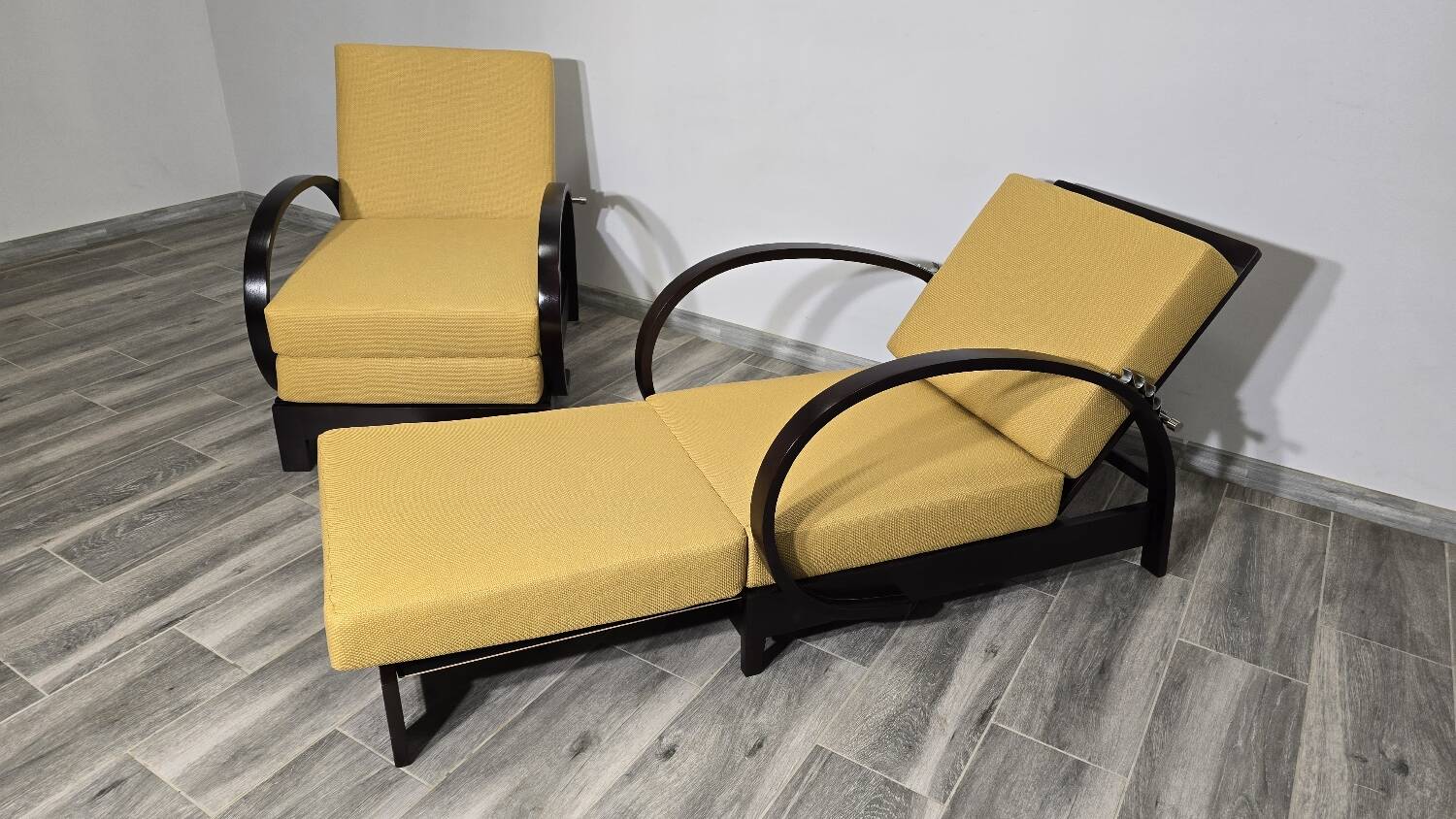 Fauteuils Art Déco par Jindrich Halabala, lot de 2
