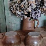 Set of two stoneware bowls