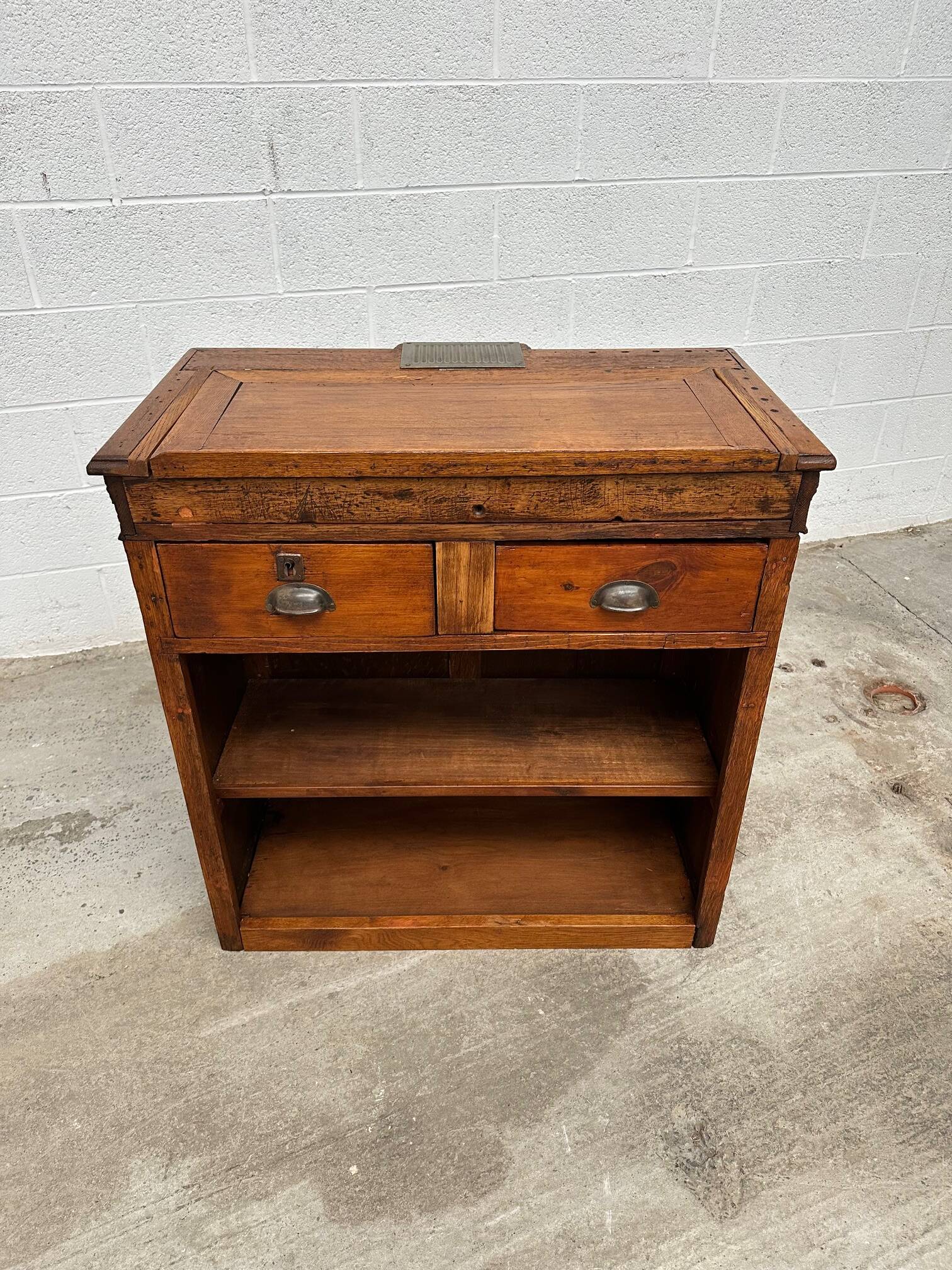 Late 19th century oak reception counter