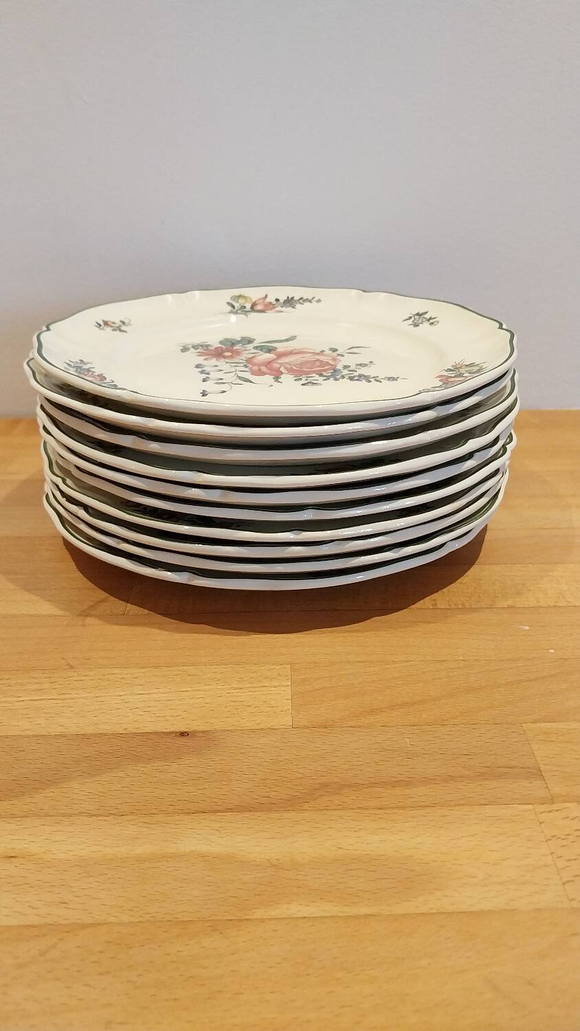 10 Villeroy & Boch Mettlach flower plates