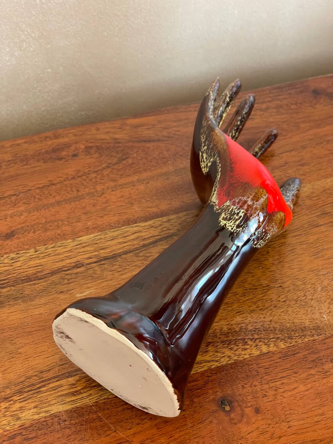 Hand ring holder