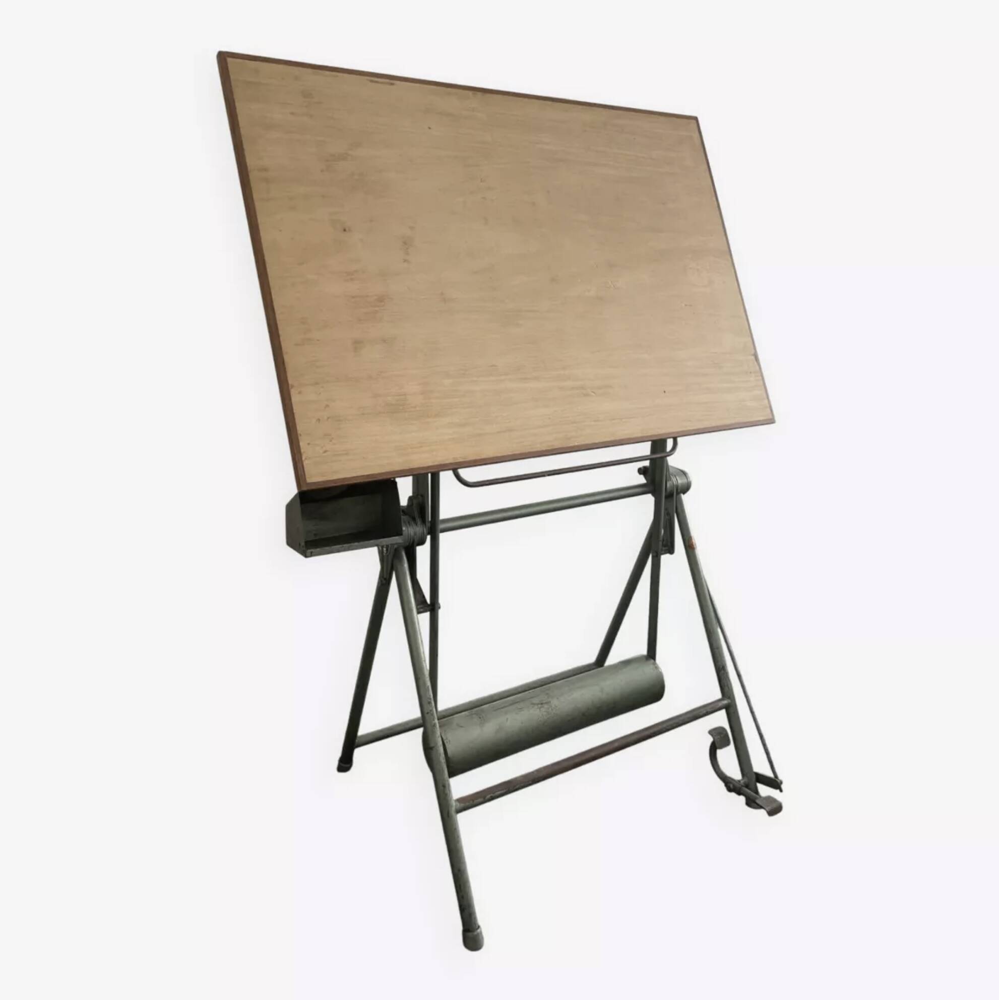 Heliolith Paris Lyon drawing table