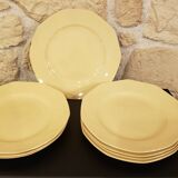 8 Villeroy and Boch decagonal ivory flat plates
